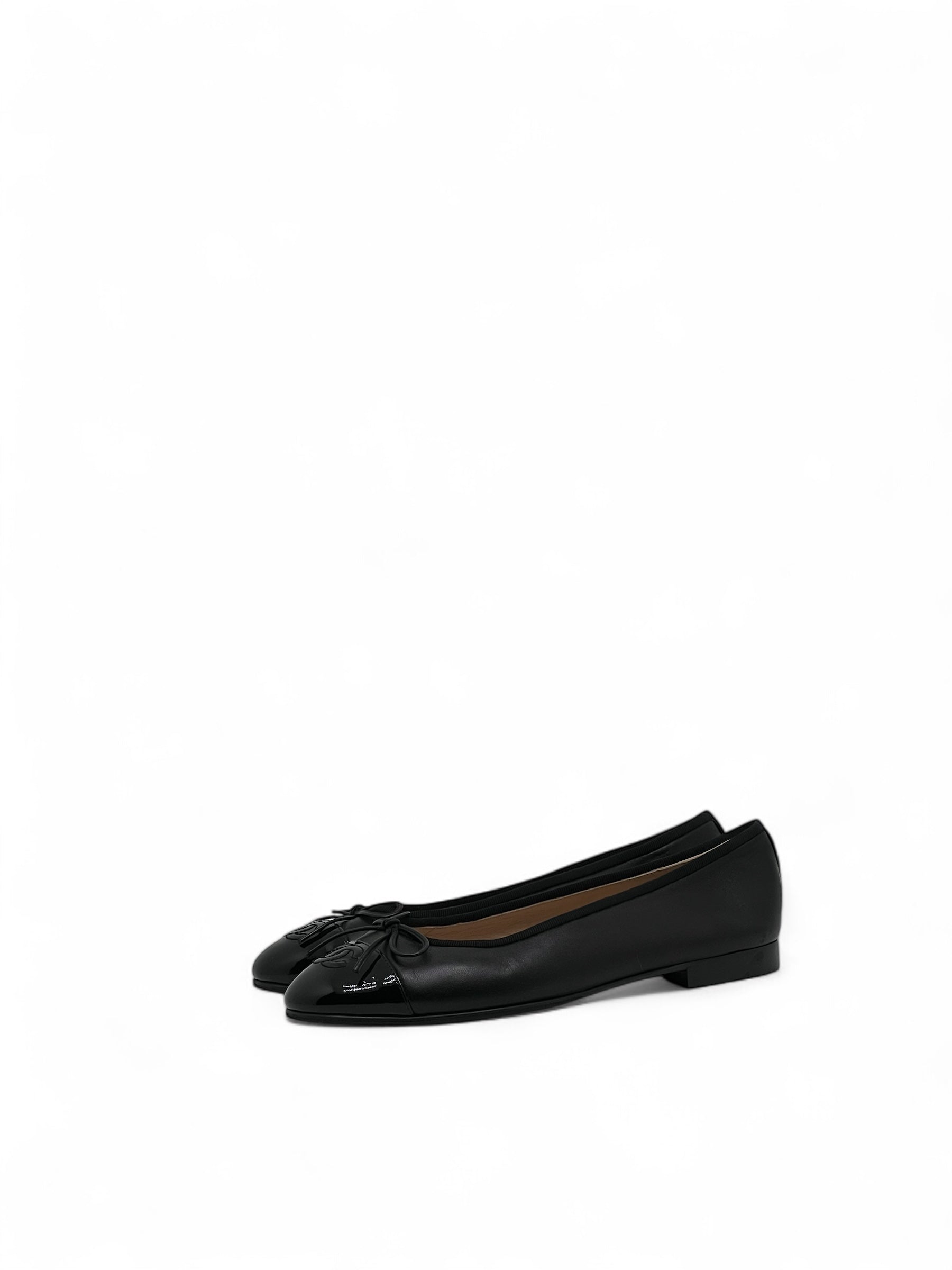 Chanel - Ballerinas Größe 37,5