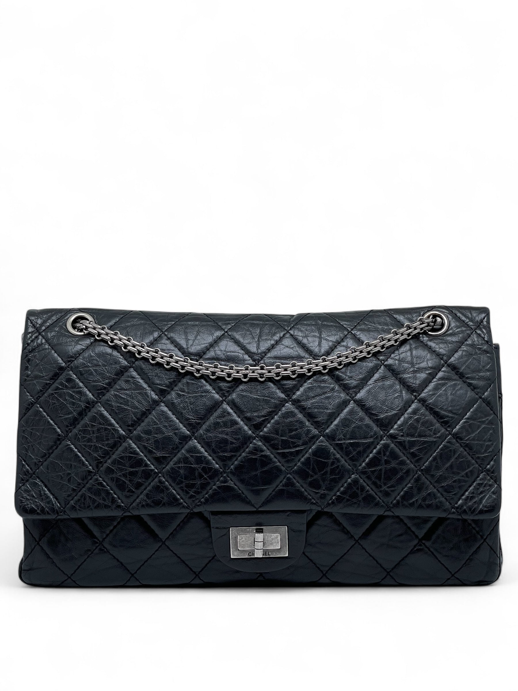 Chanel - Sac 2.55 Taille 33