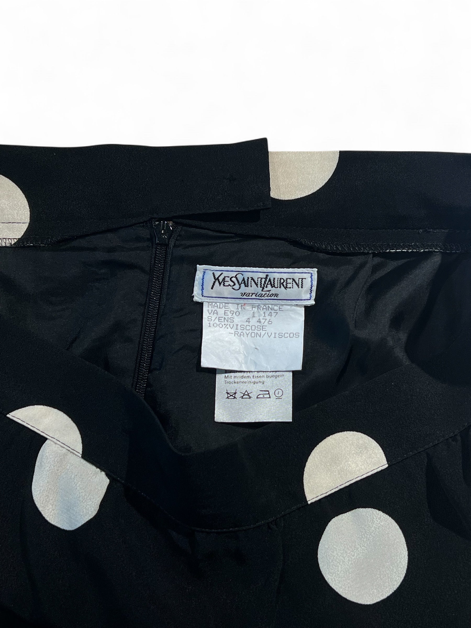 Saint Laurent - Jupe droite à pois T40