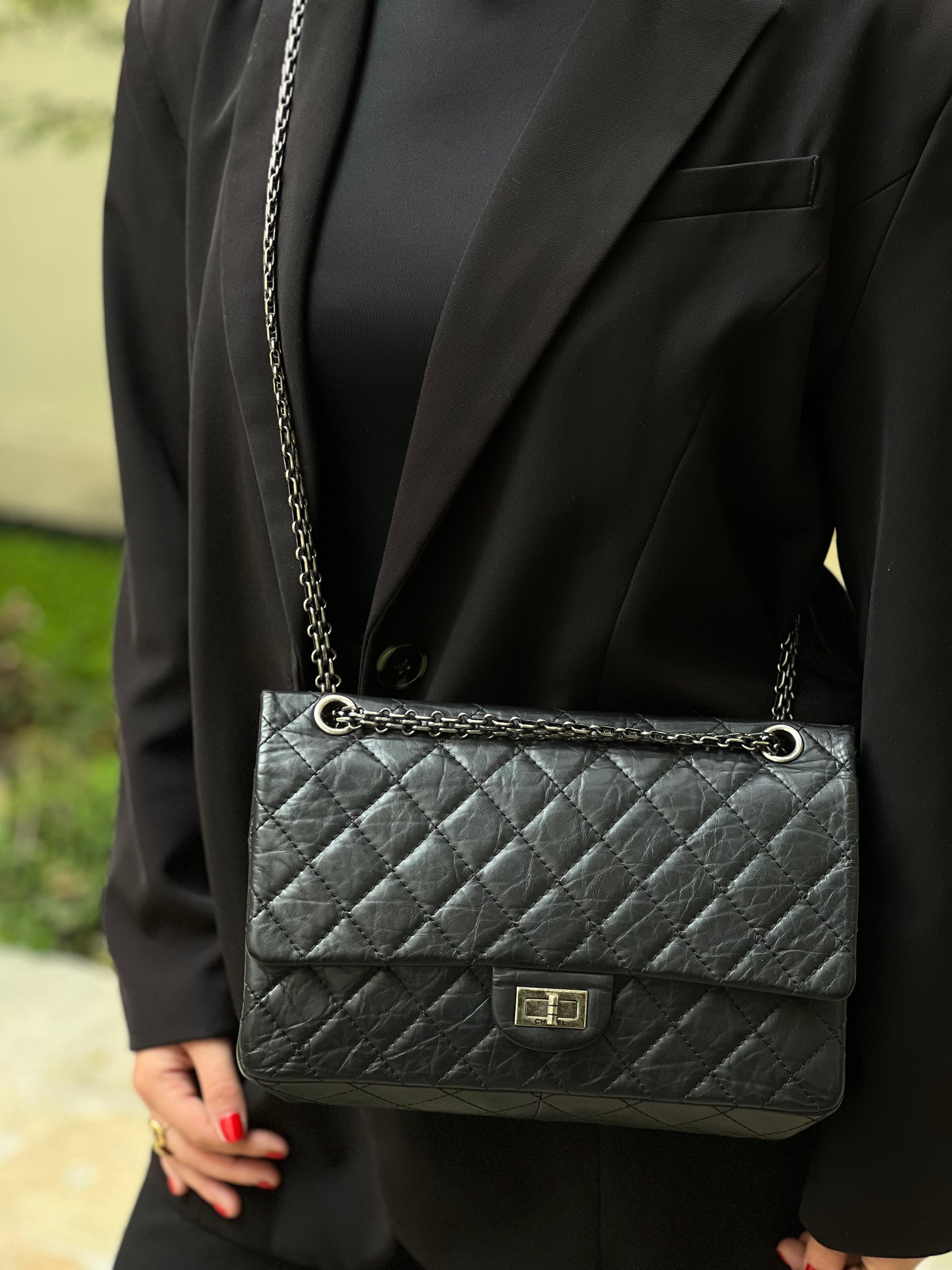 Chanel - Sac 2.55 28