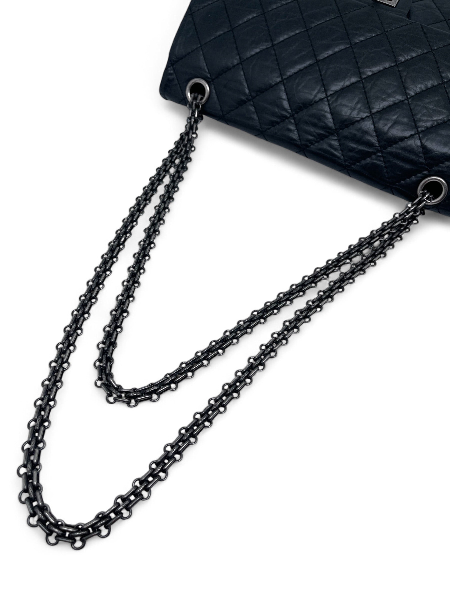 Chanel - Sac 2.55 28