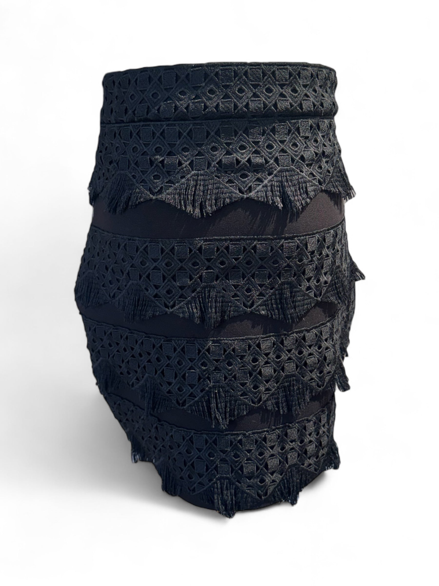 Maje - Jupe courte noir brodée T36