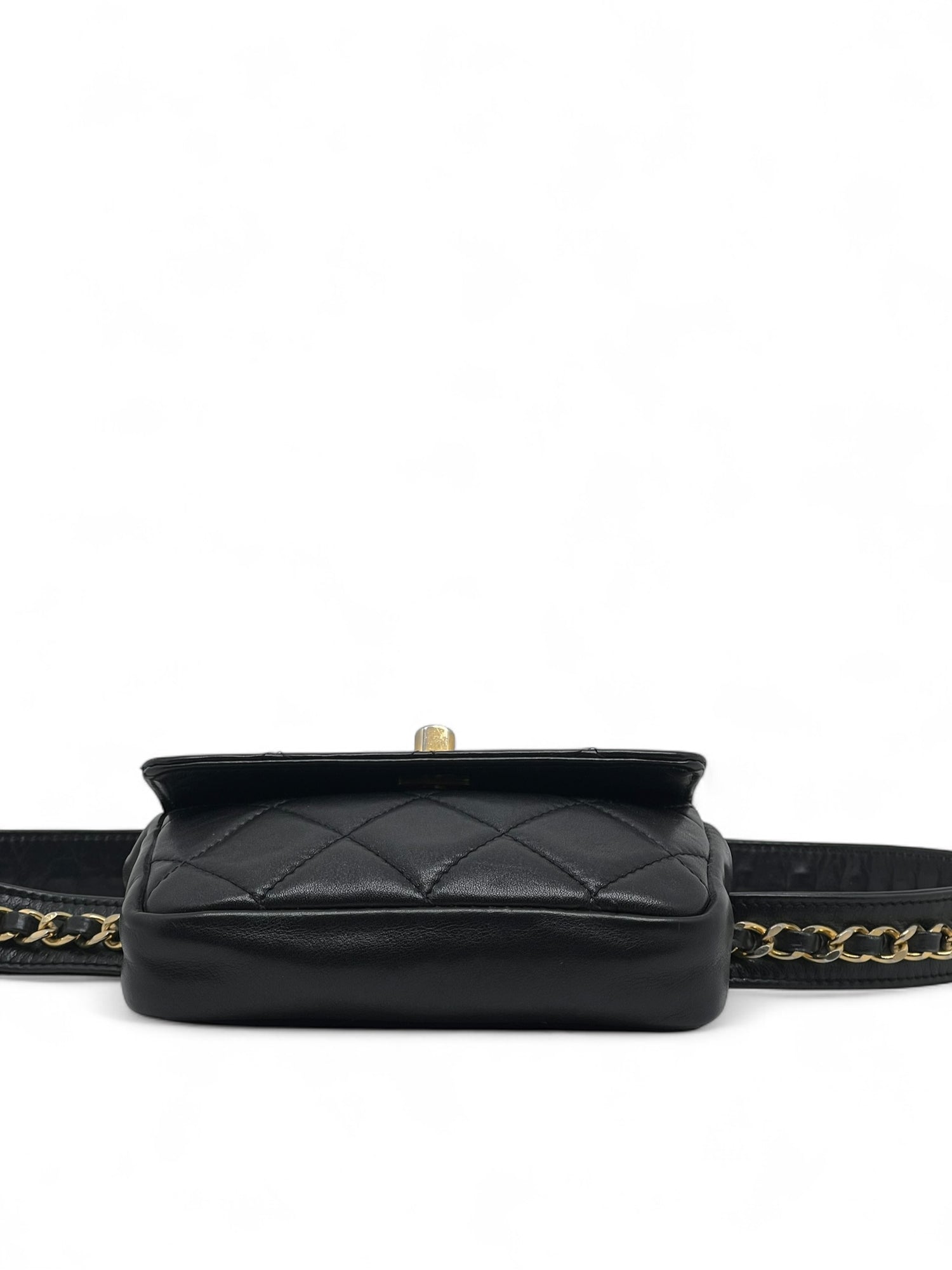 Chanel -  Sac ceinture vintage 85