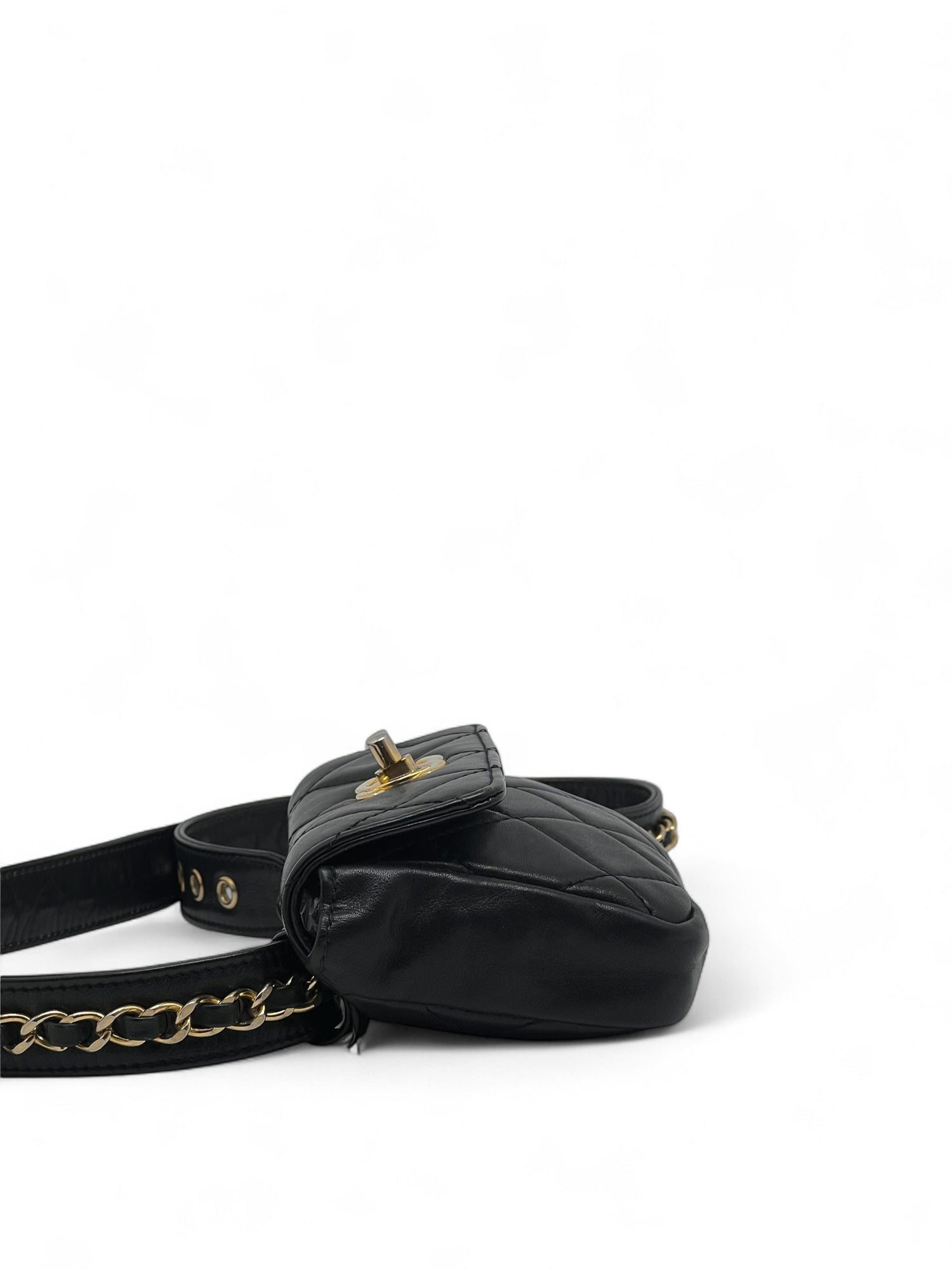 Chanel -  Sac ceinture vintage 85
