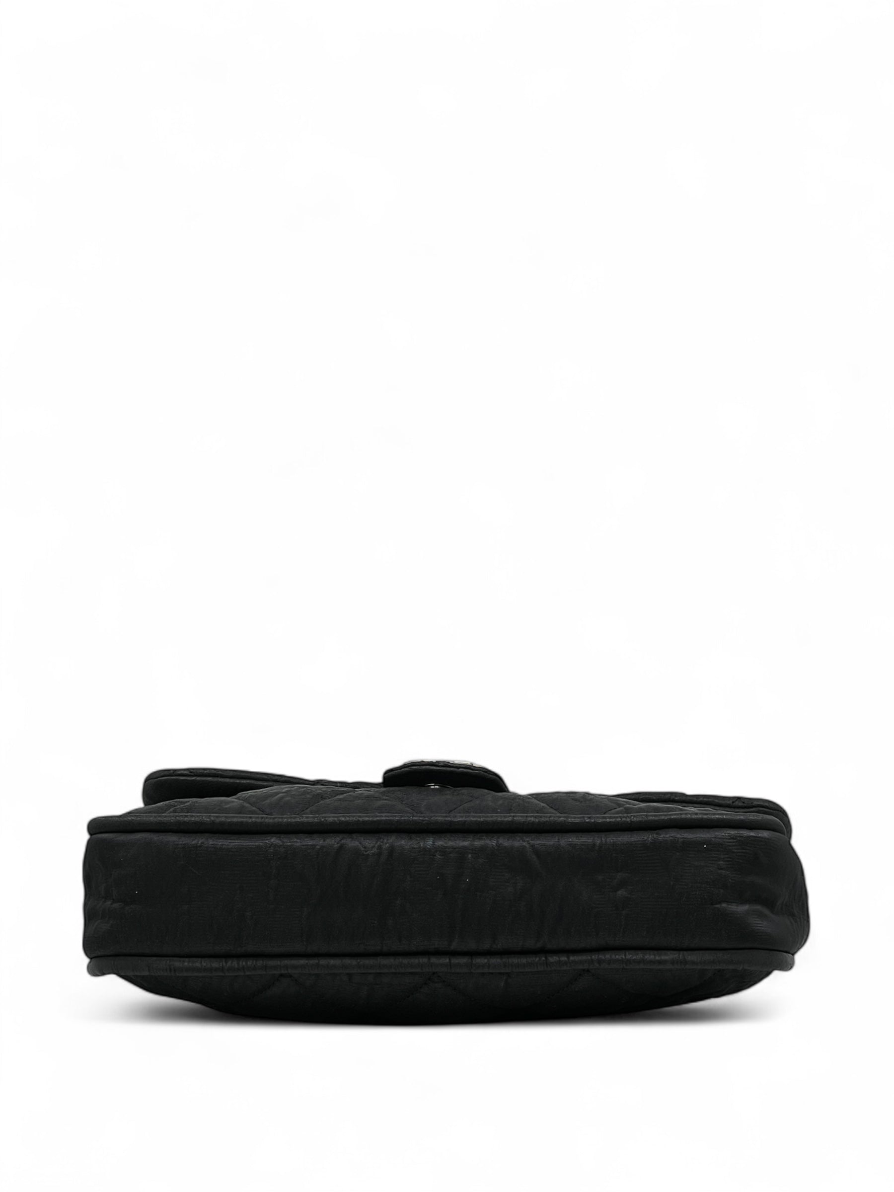 Chanel - Sac à Main en Toile