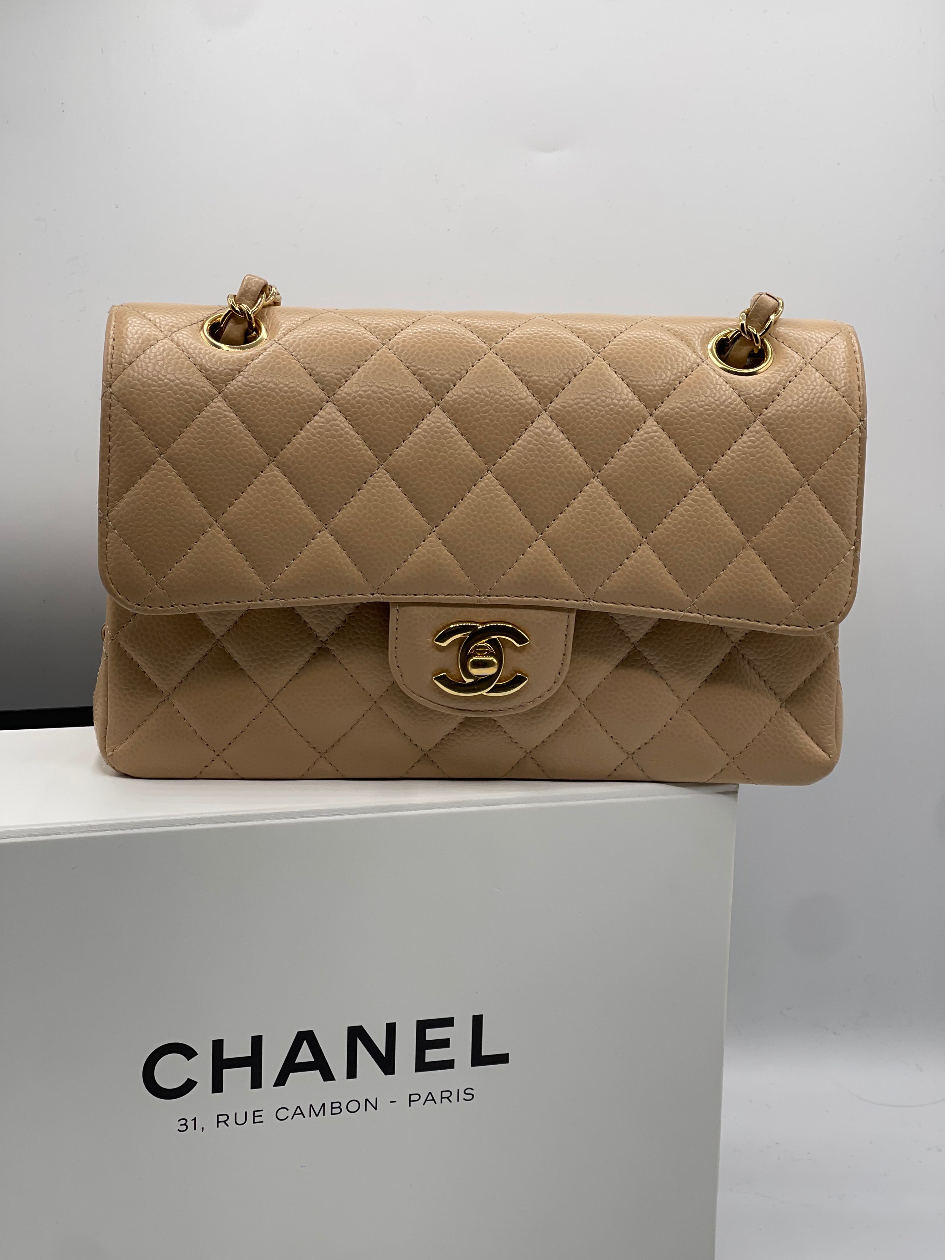 Chanel - Borsa Mini Timeless 23 beige