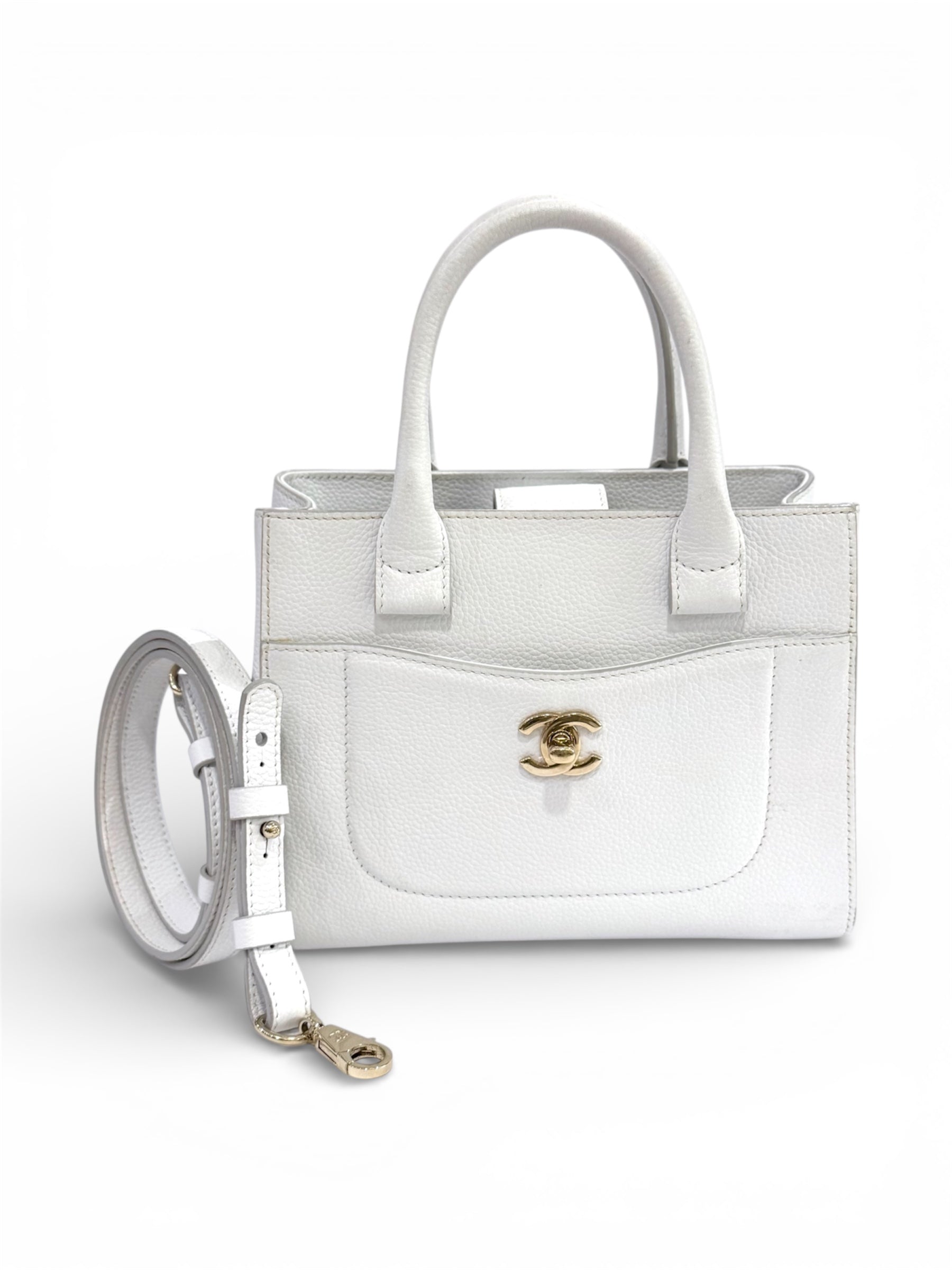 Chanel - Sac Neo Executive