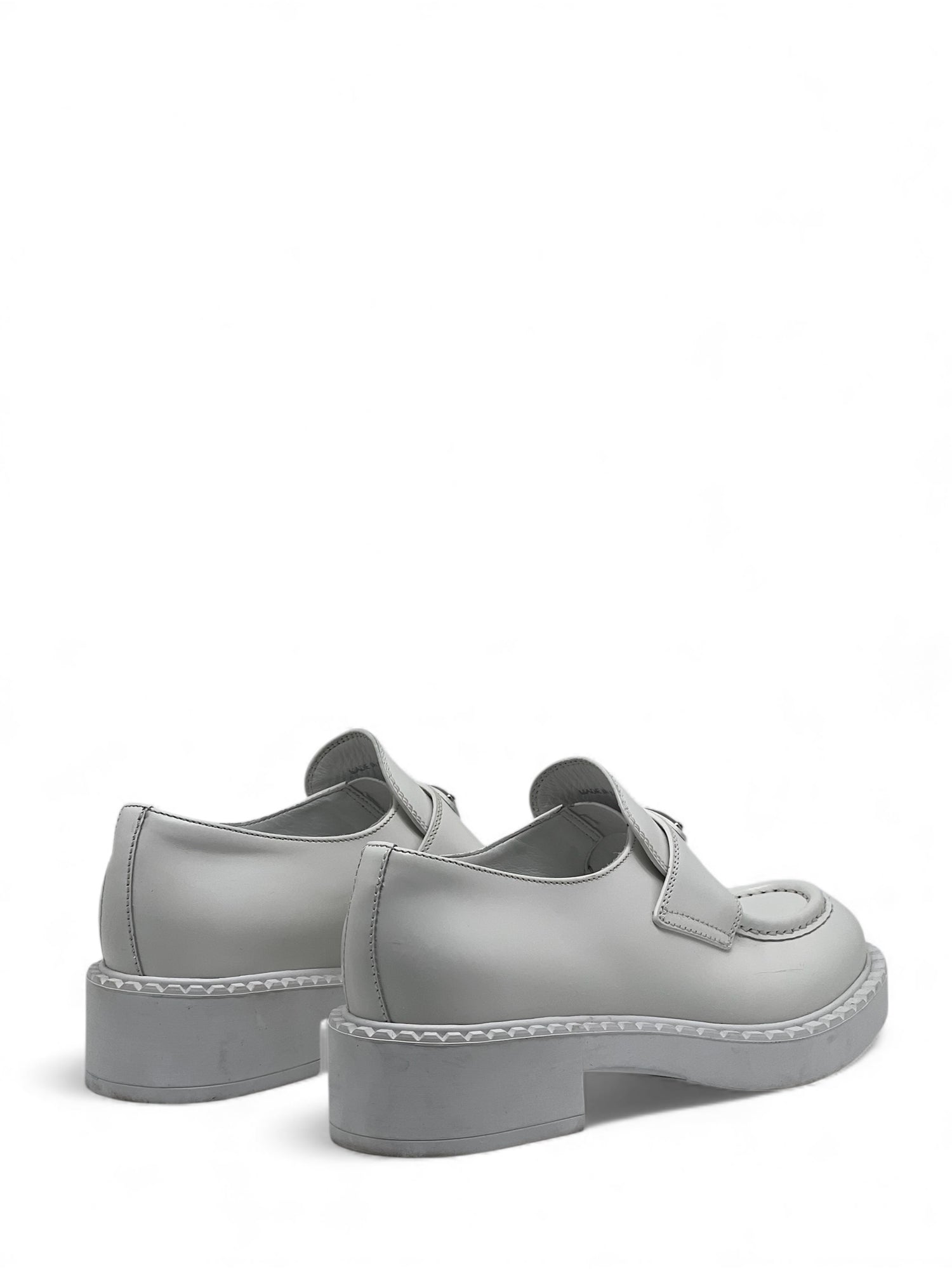 Prada - Mocassins Chocolat en cuir blanc T36,5