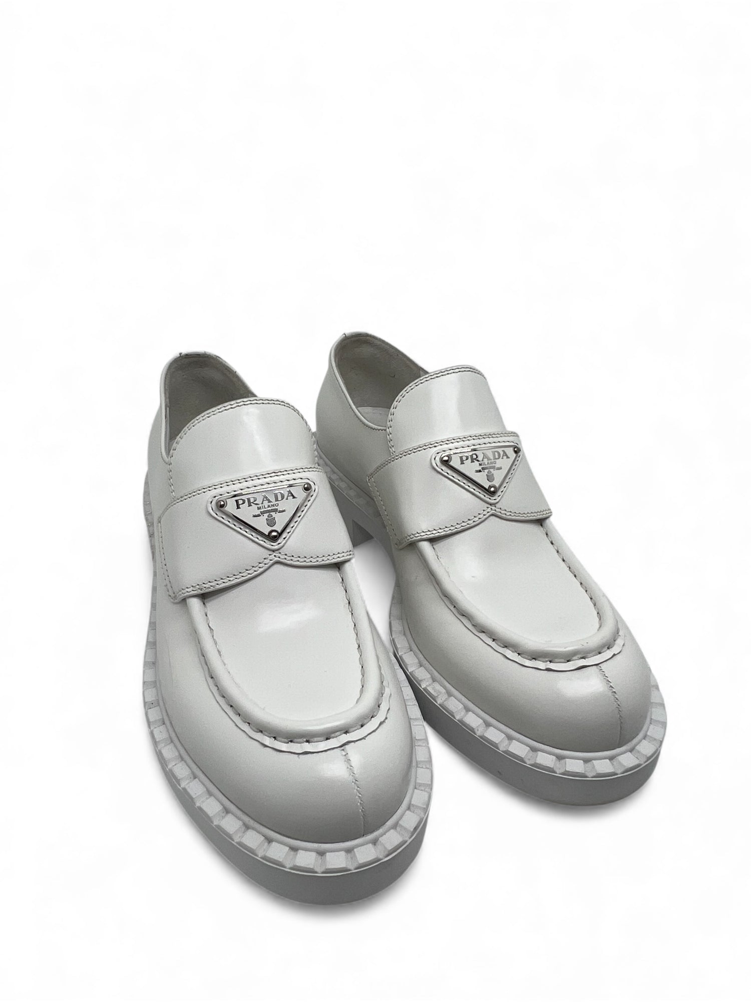 Prada - Mocassins Chocolat en cuir blanc T36,5
