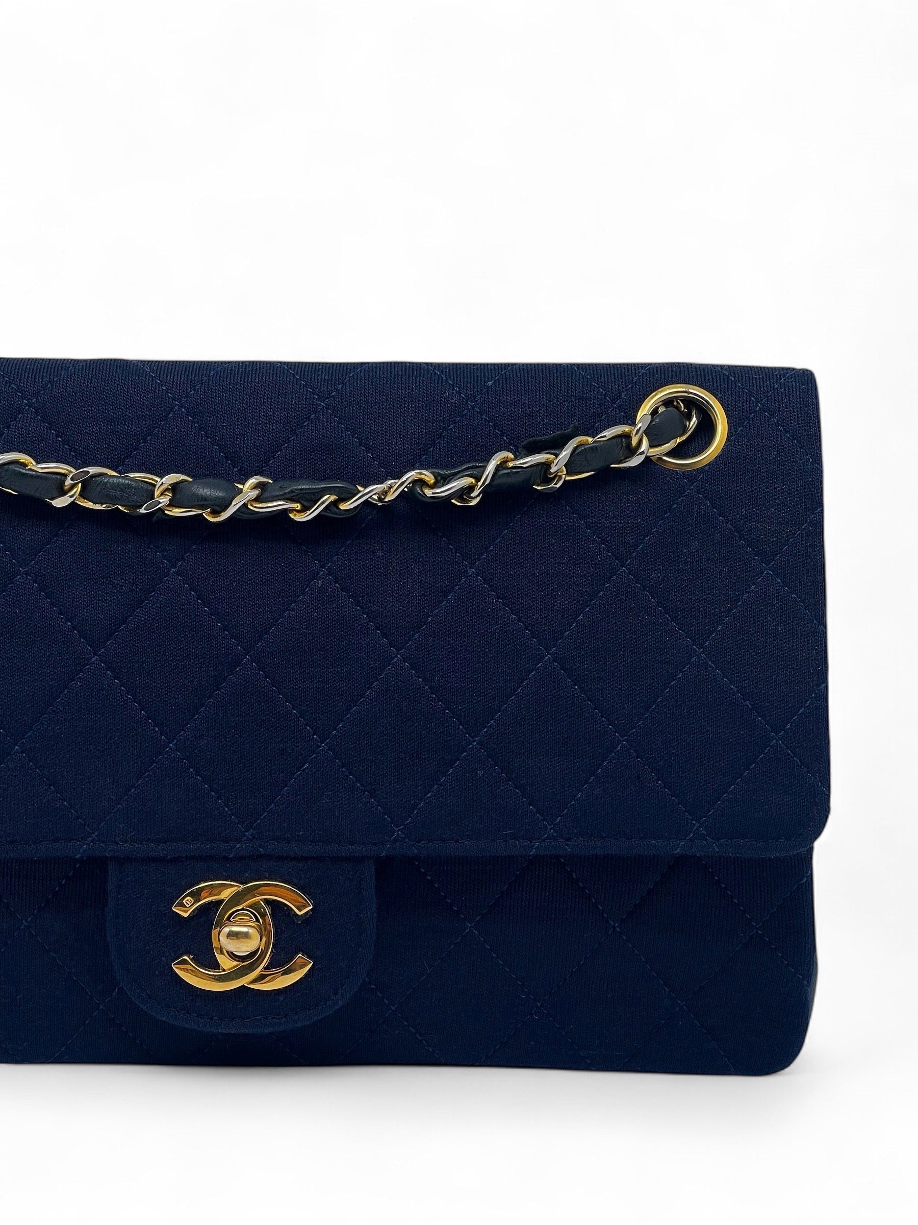 Chanel - Sac Timeless en jersey bleu marine