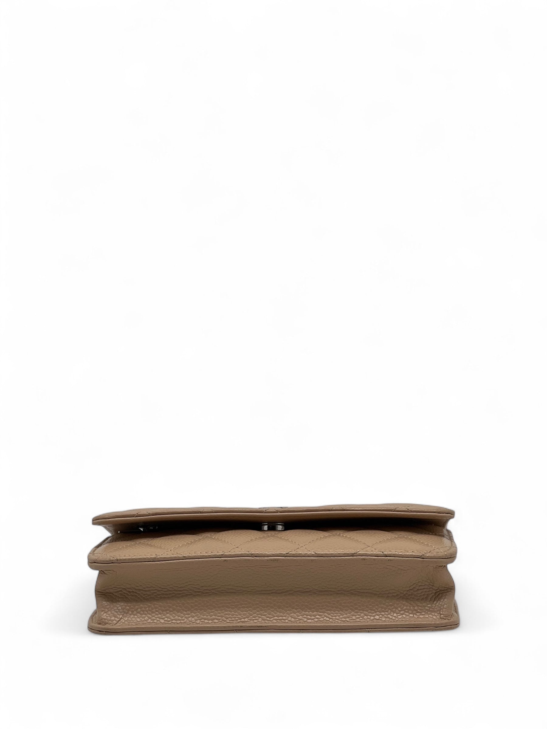 Chanel - Sac Wallet on chain cuir caviar beige