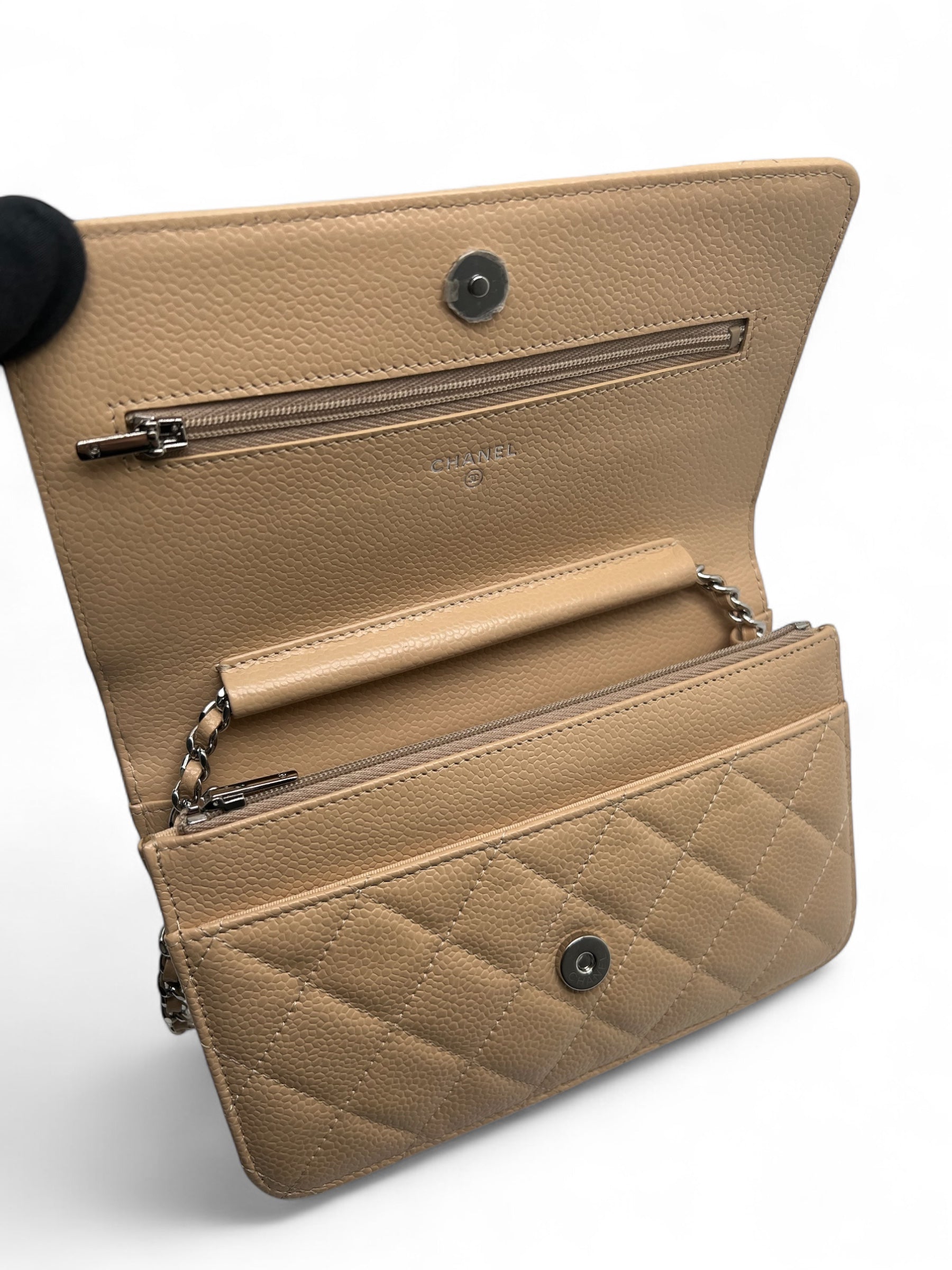 Chanel - Sac Wallet on chain cuir caviar beige