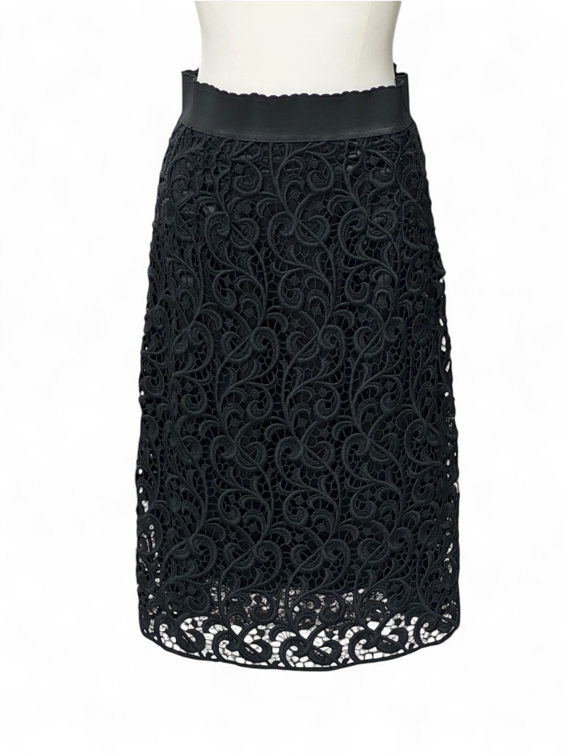 Dolce & Gabbana - Jupe avec doublure brodée T34