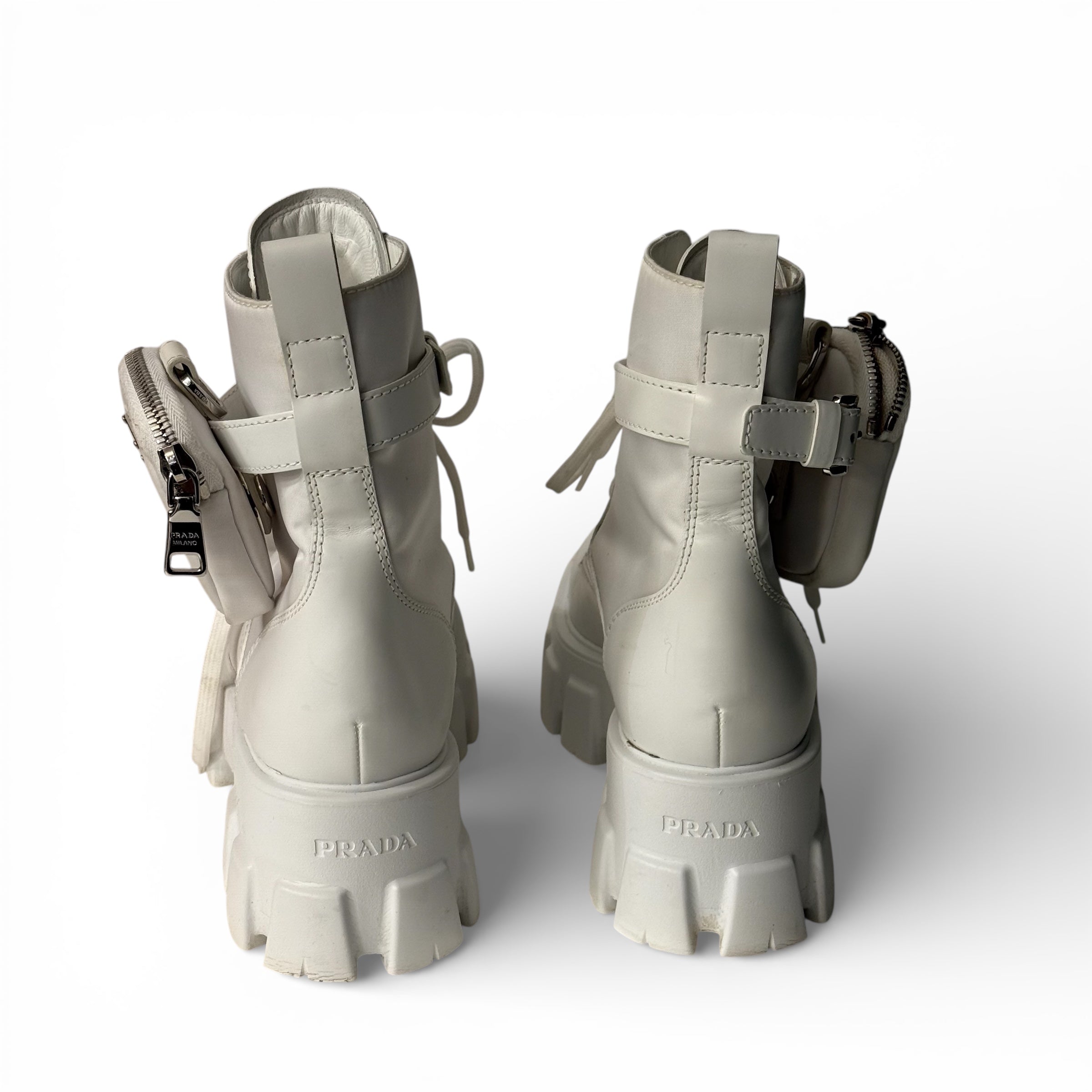 Prada - Bottines Moonlight T.39 blanches