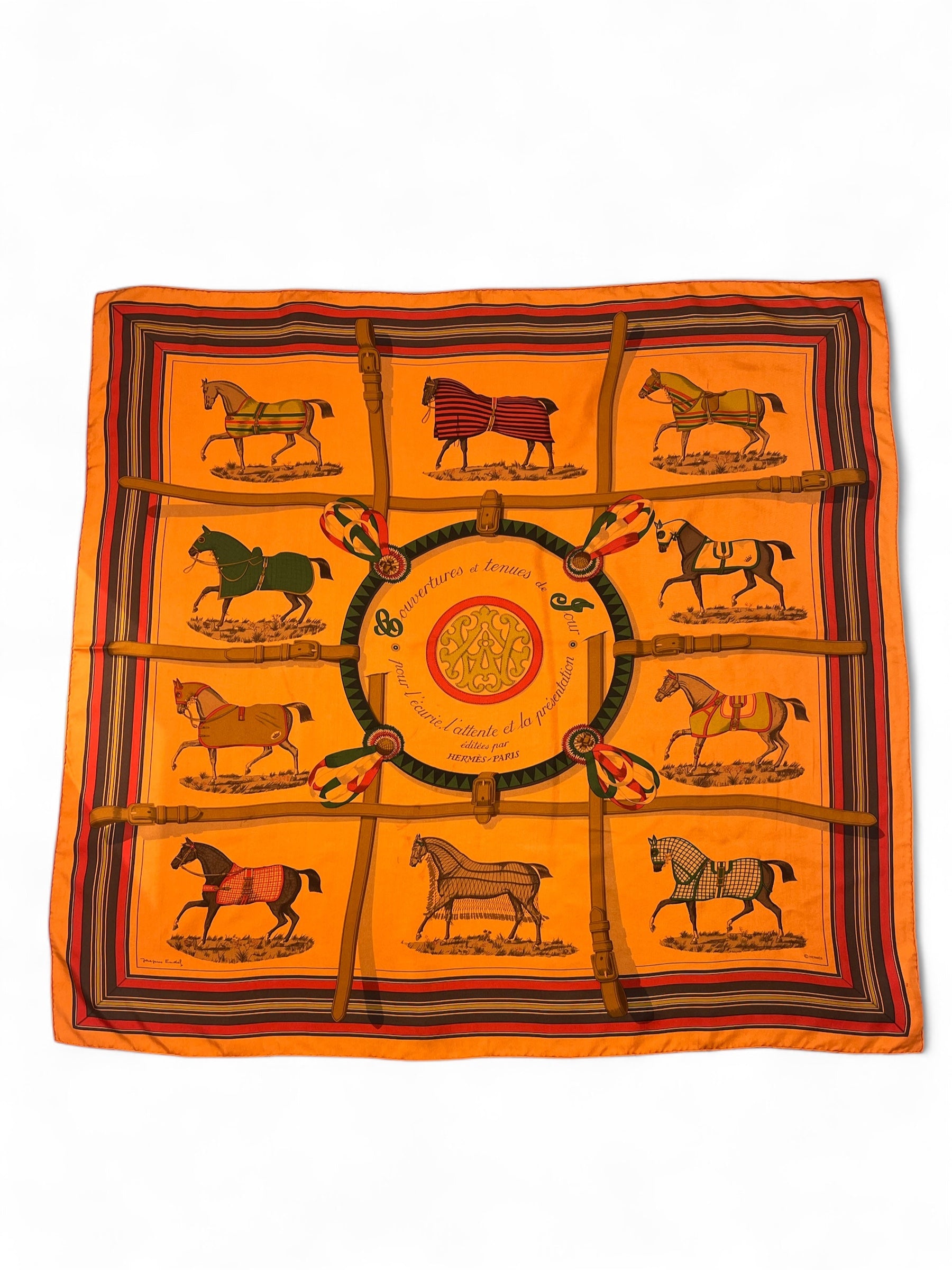 Hermès - Carré 90 « Tagesdecken und Tageskleidung »
