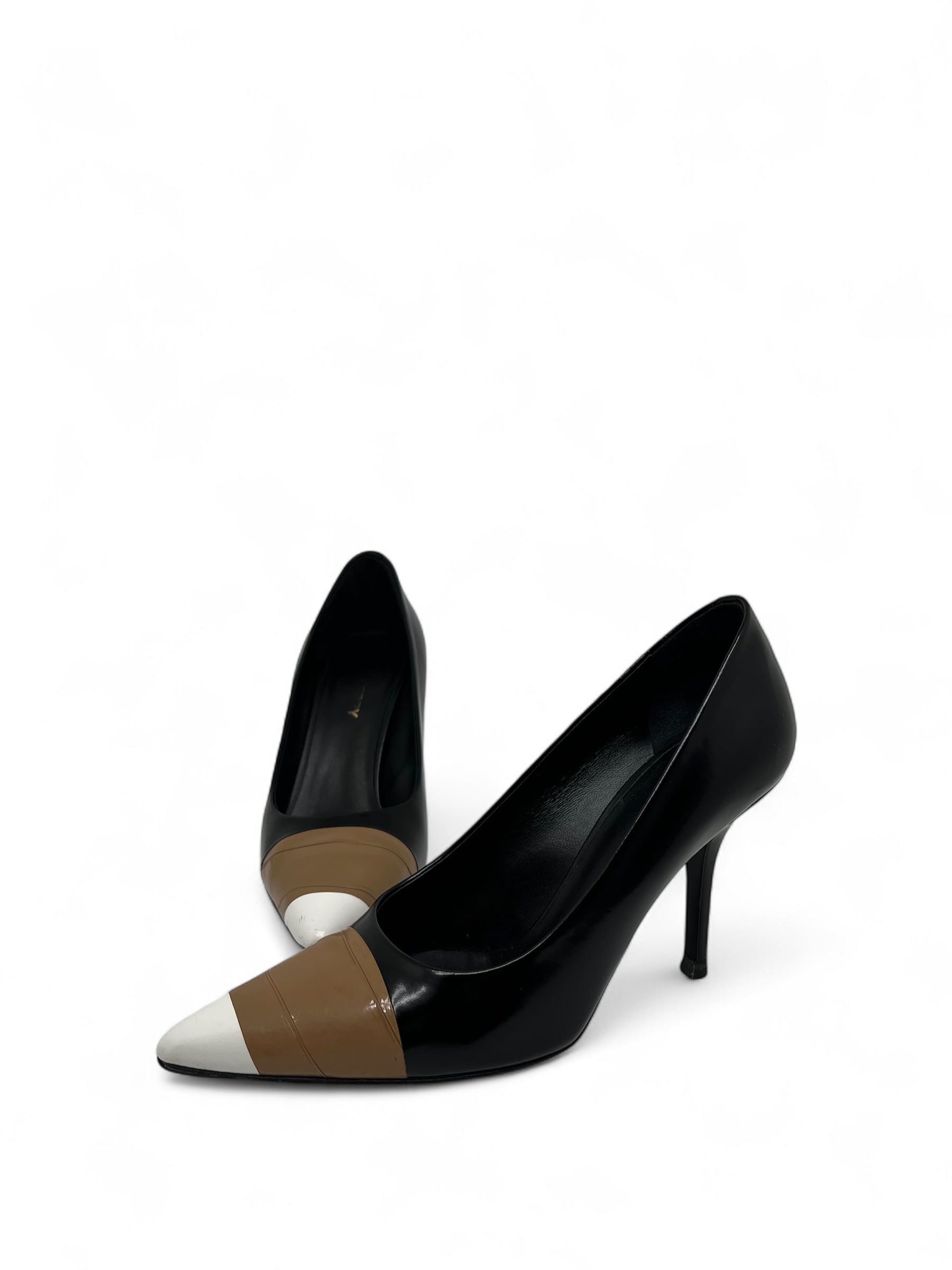 Burberry - Talons vernis T38