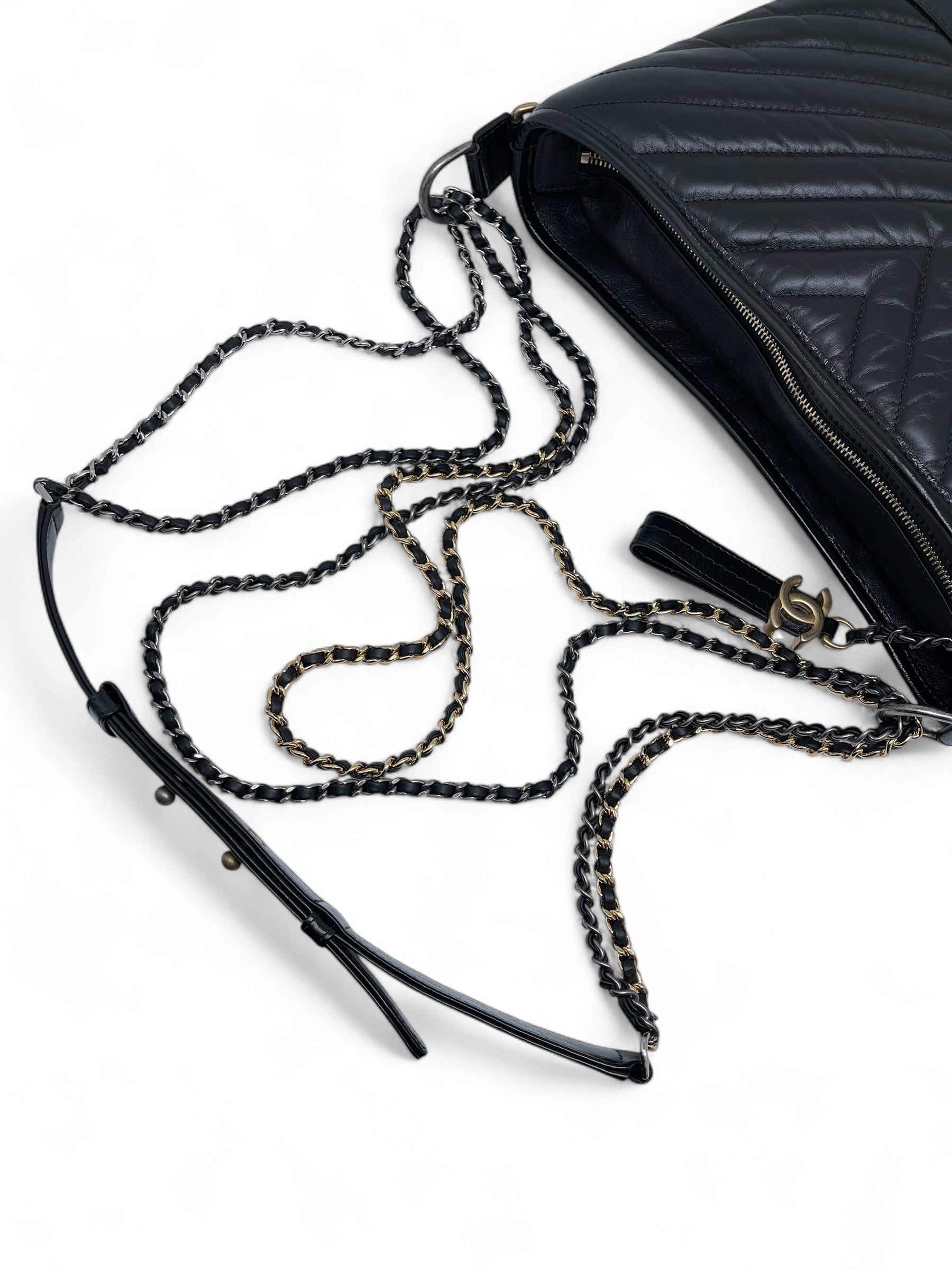 Chanel - Sac Gabrielle chevron noir