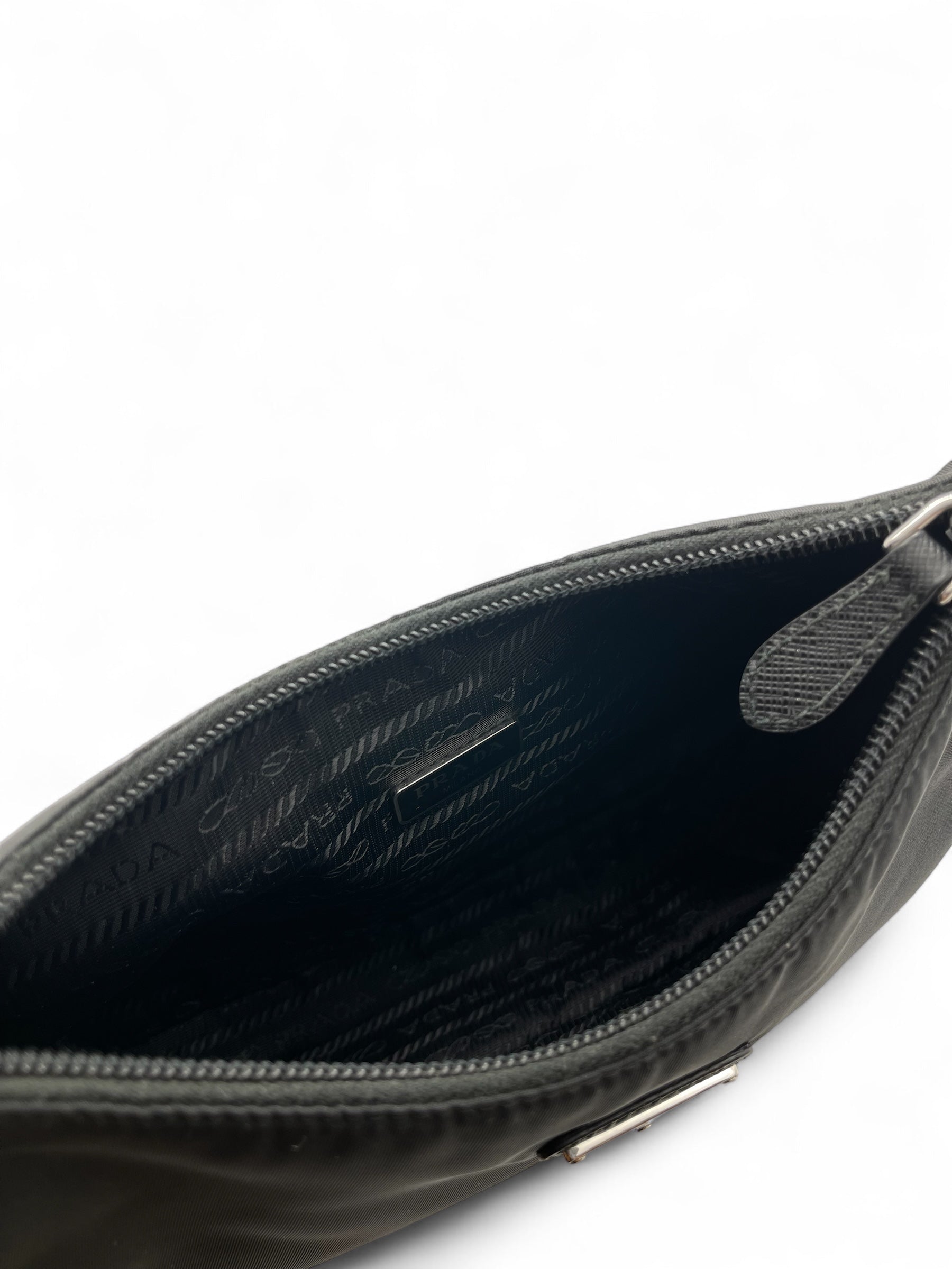 Prada - Borsa Re-Edition 2000 in nylon nero