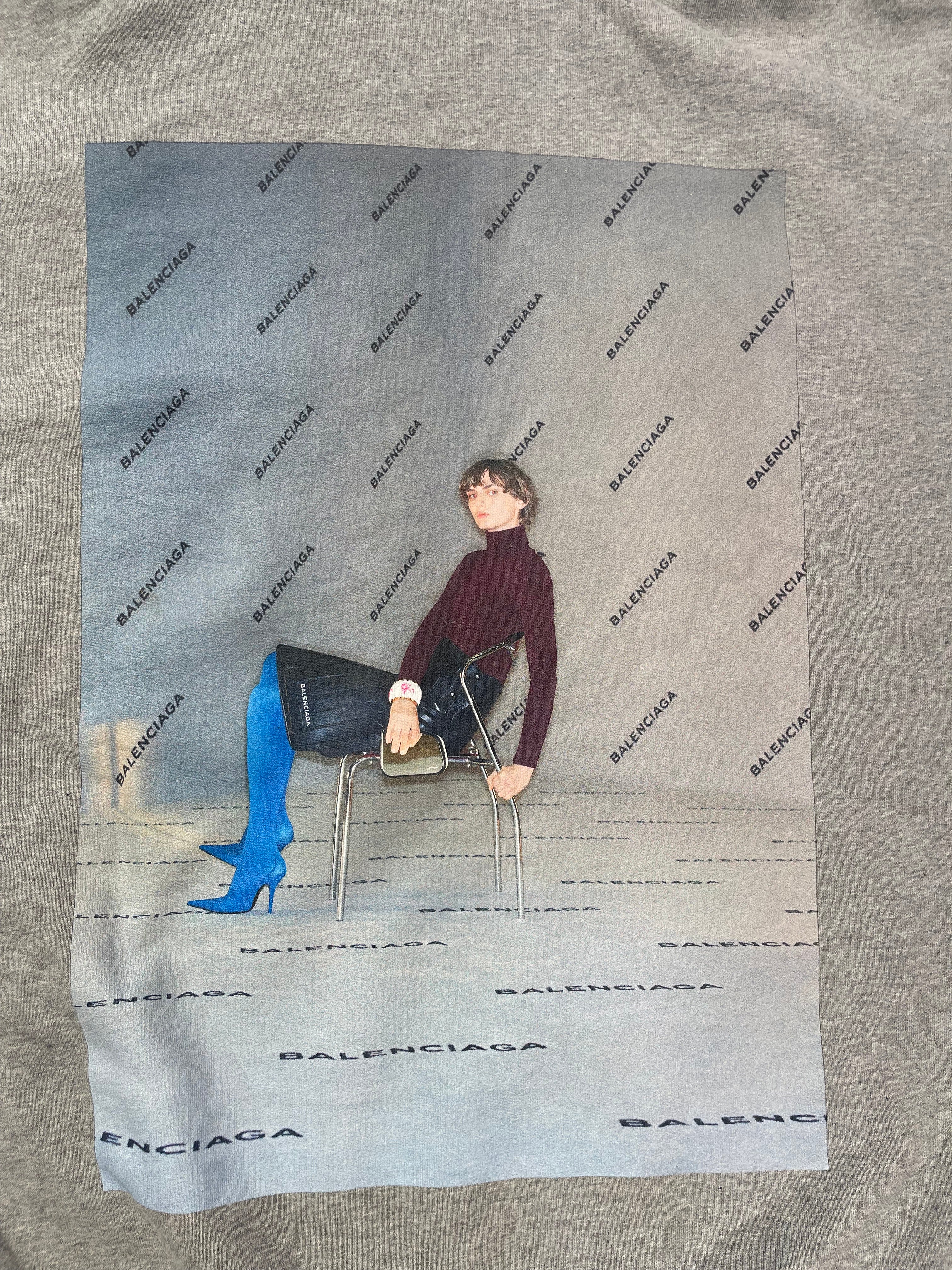 Balenciaga - Sweat à capuche gris avec imprimés T38