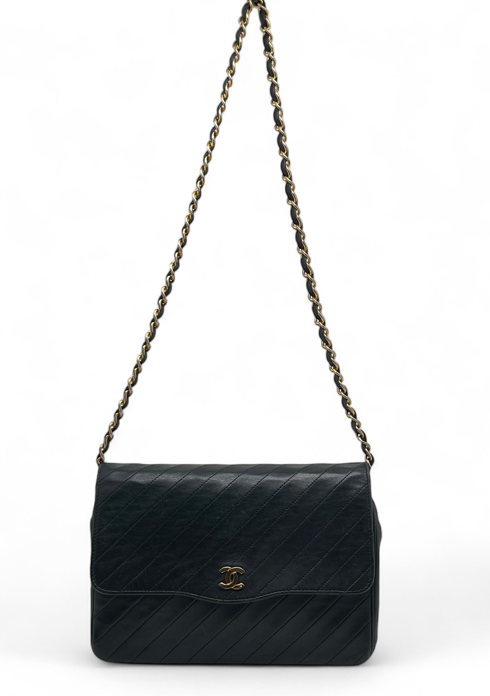 Chanel - Sac à main en cuir / Classique
