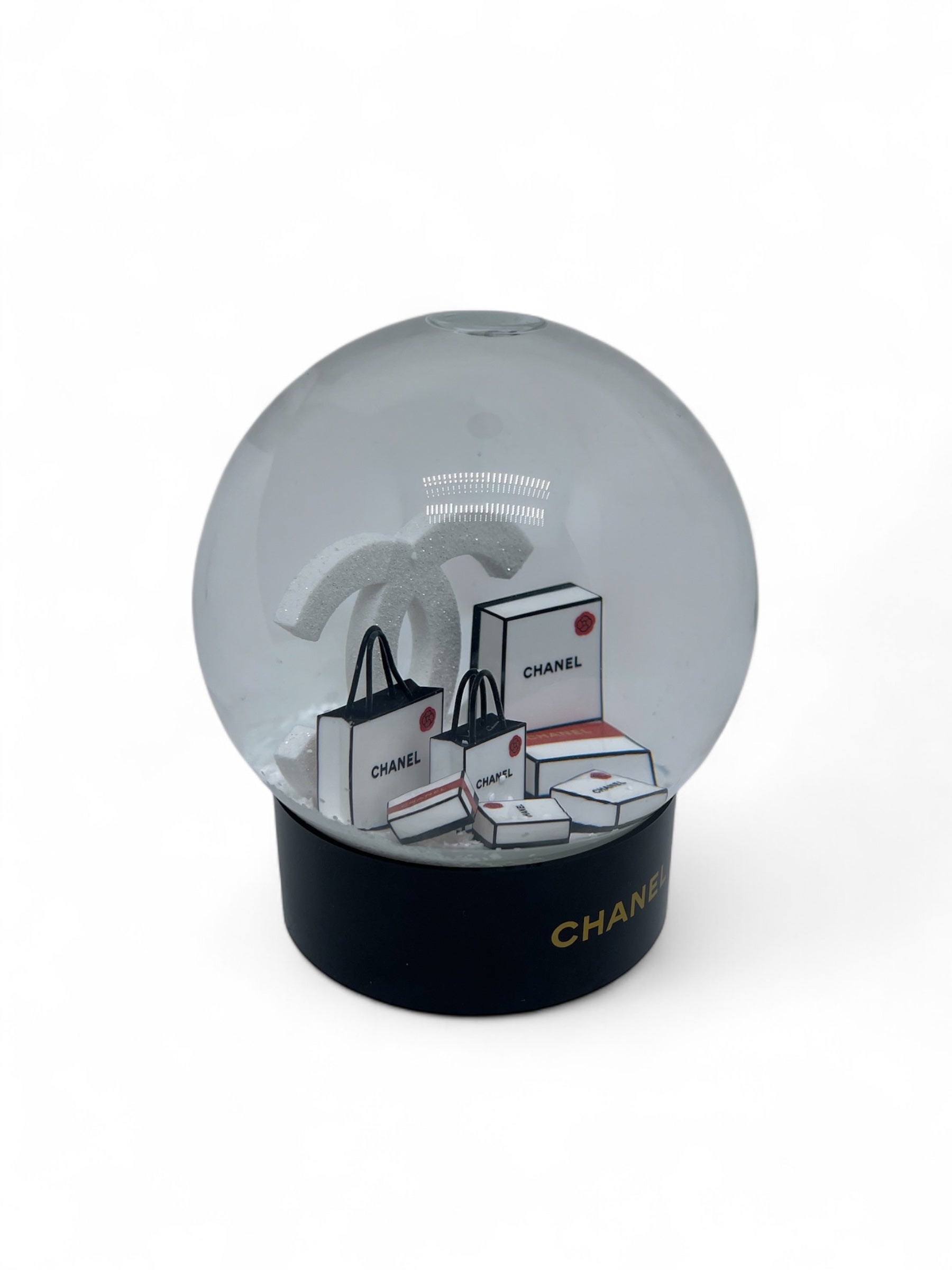Chanel - Schneekugel