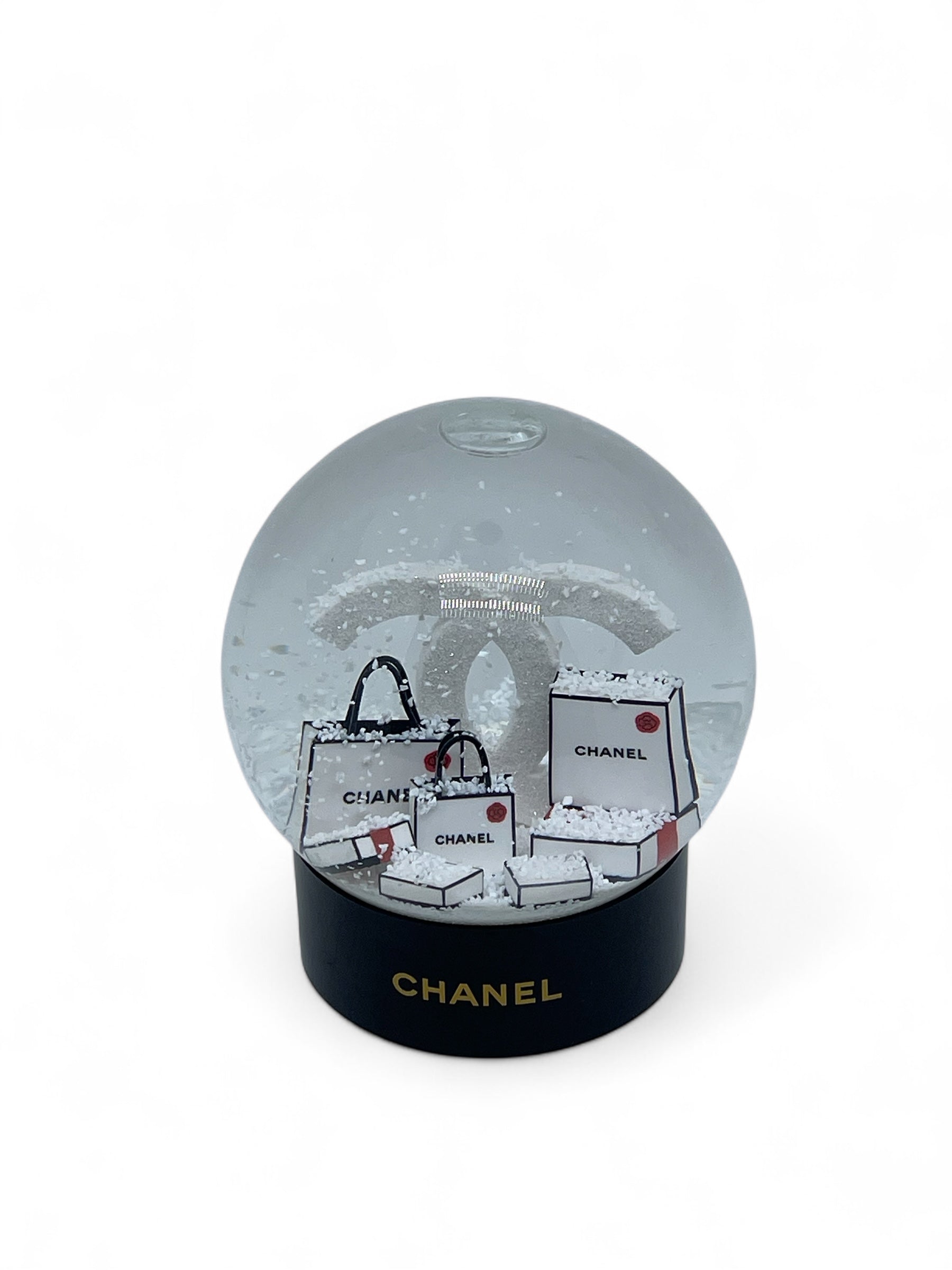 Chanel - Schneekugel
