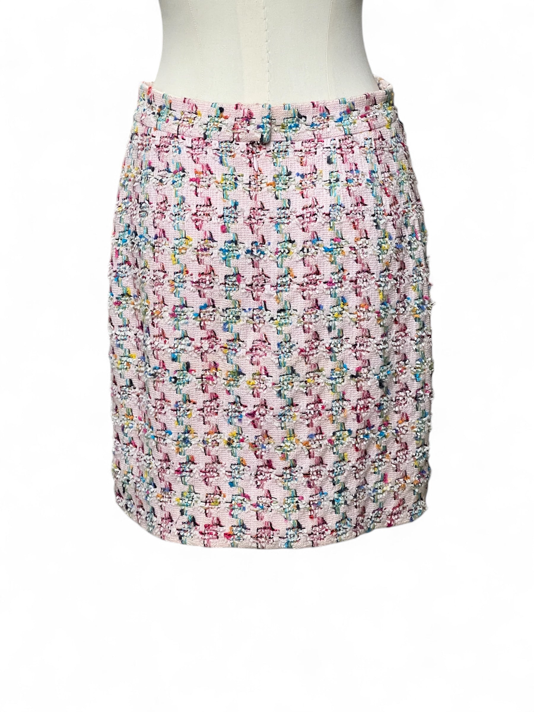 Chanel - Jupe en tweed rose T40