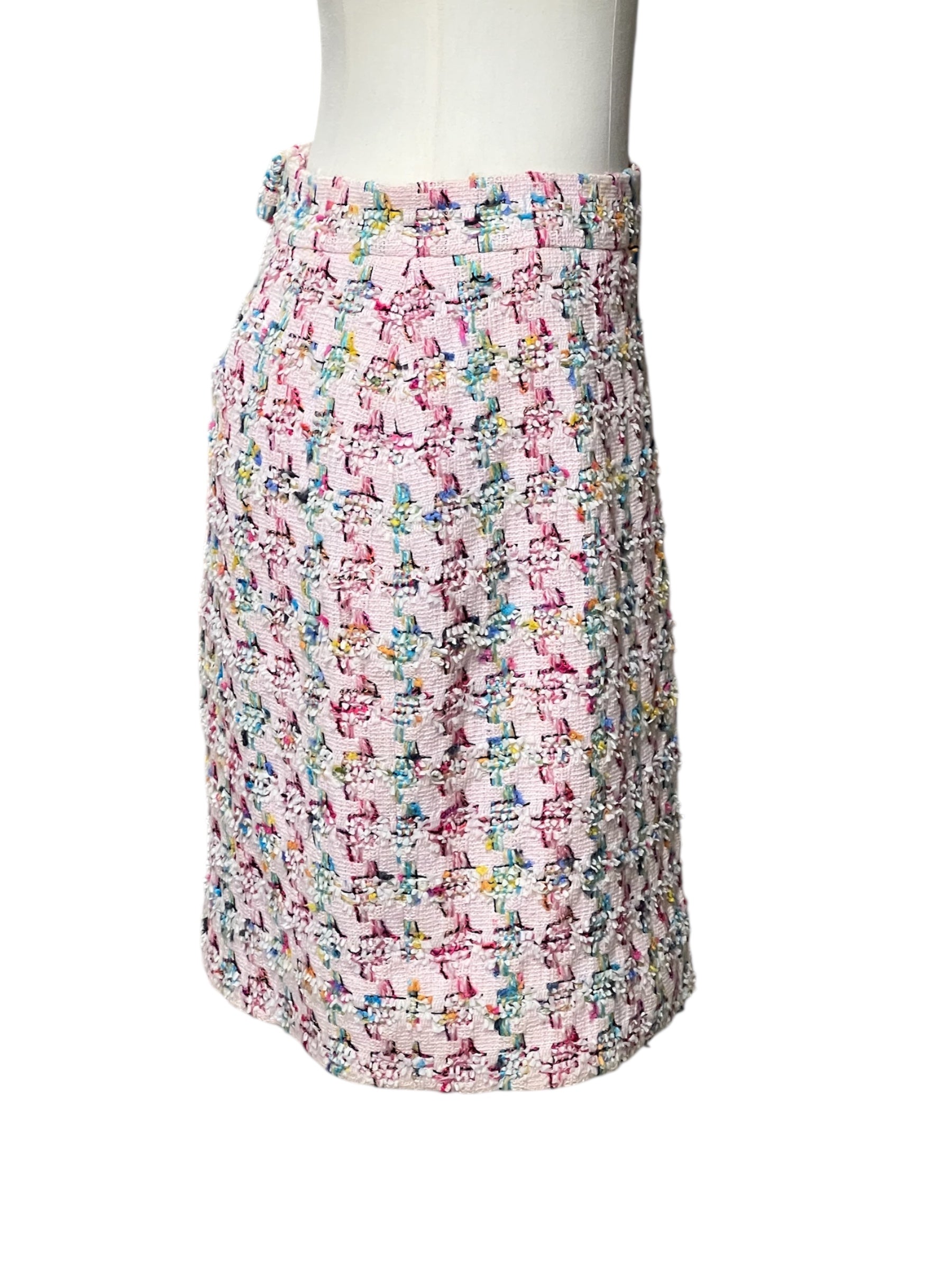 Chanel - Jupe en tweed rose T40