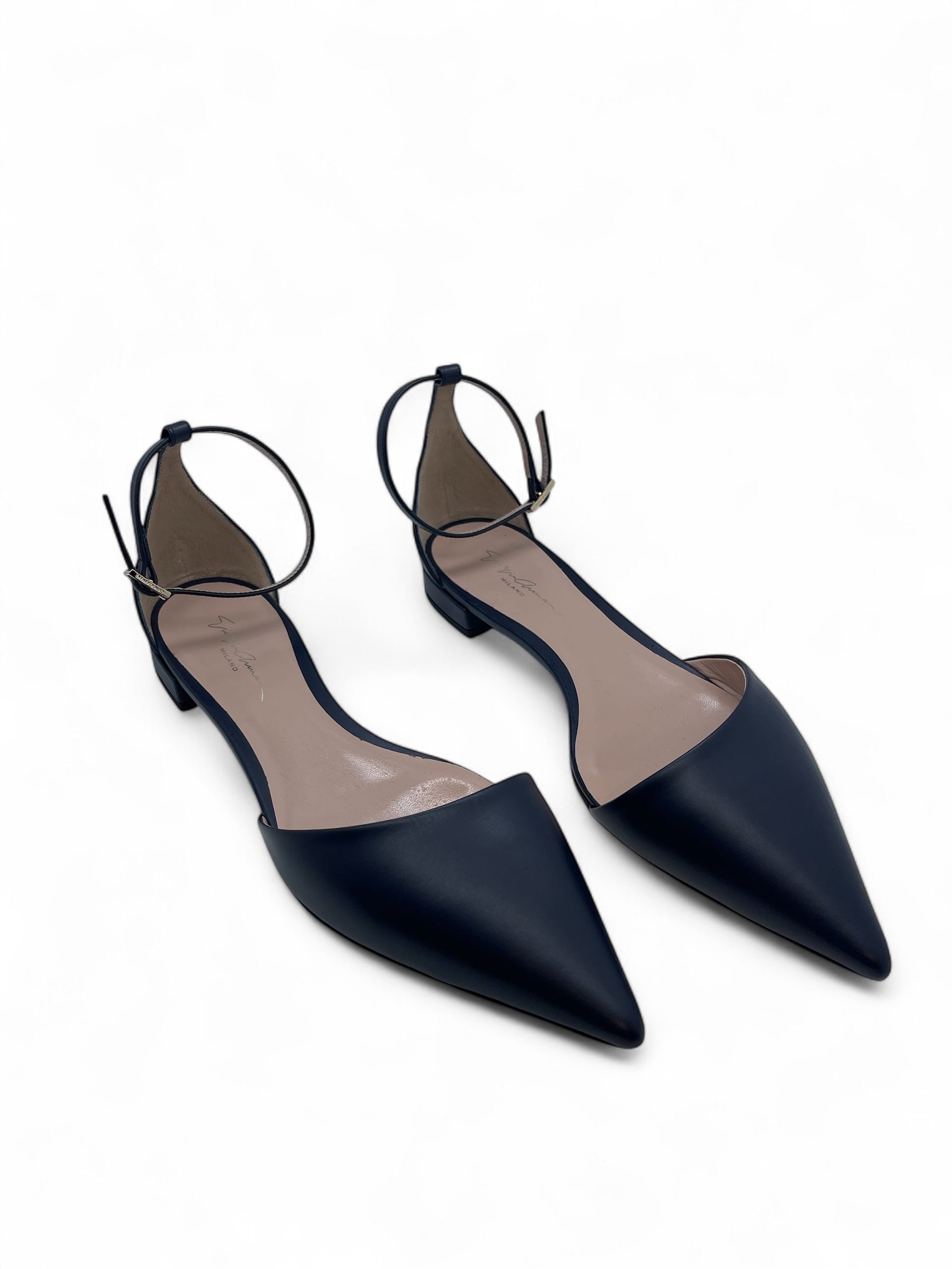 Giorgio Armani - Sandalen mit Riemen T39
