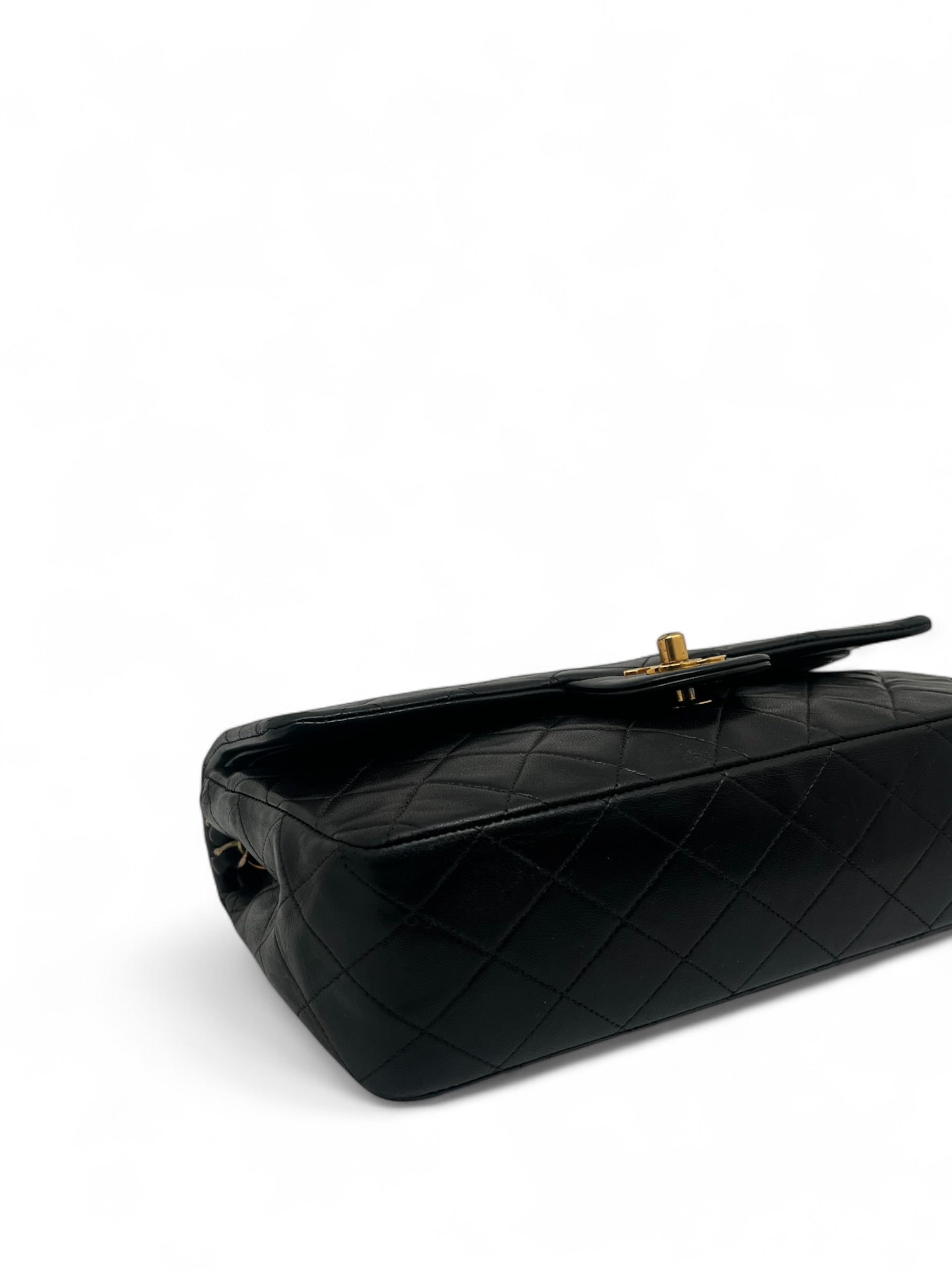 Chanel - Black Timeless 25 double-flap bag