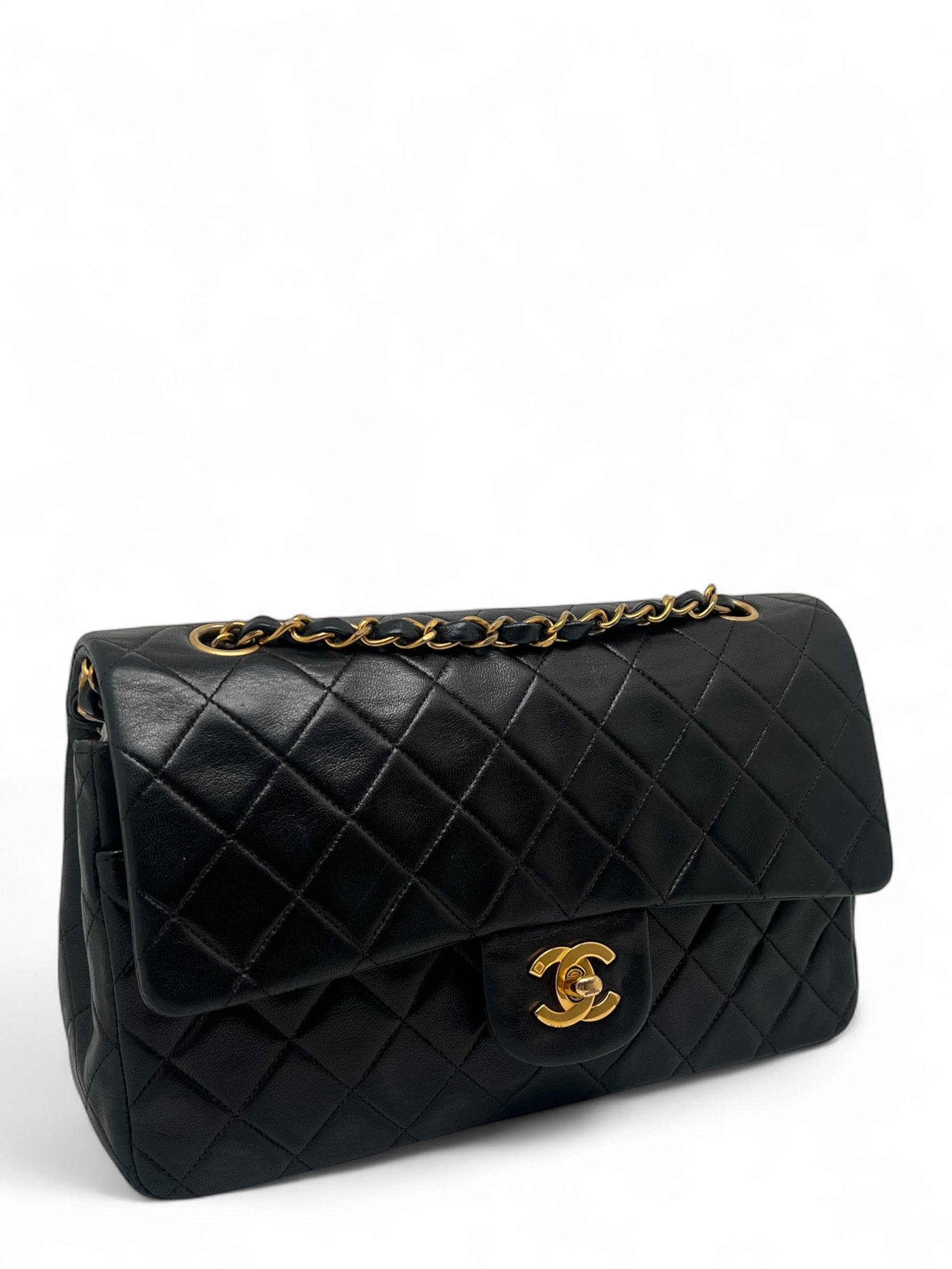 Chanel - Black Timeless 25 double-flap bag
