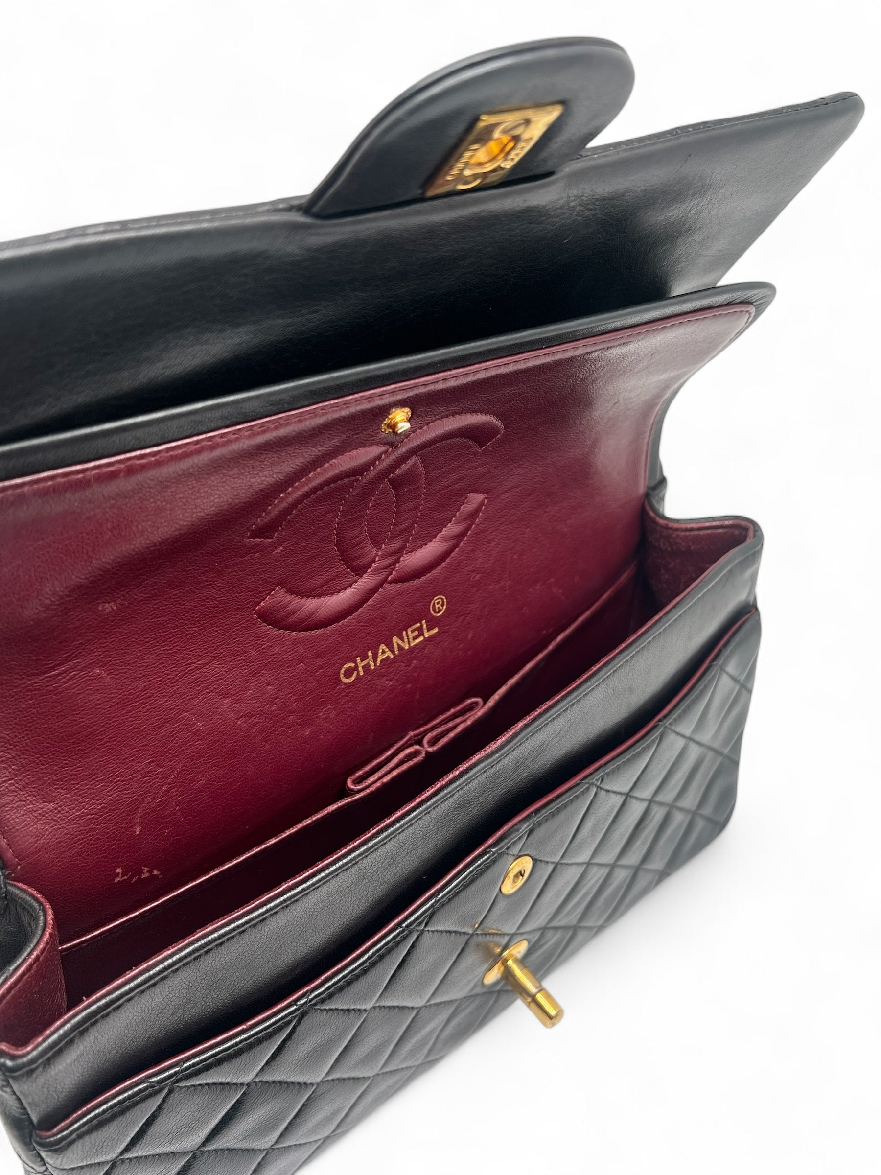 Chanel - Black Timeless 25 double-flap bag