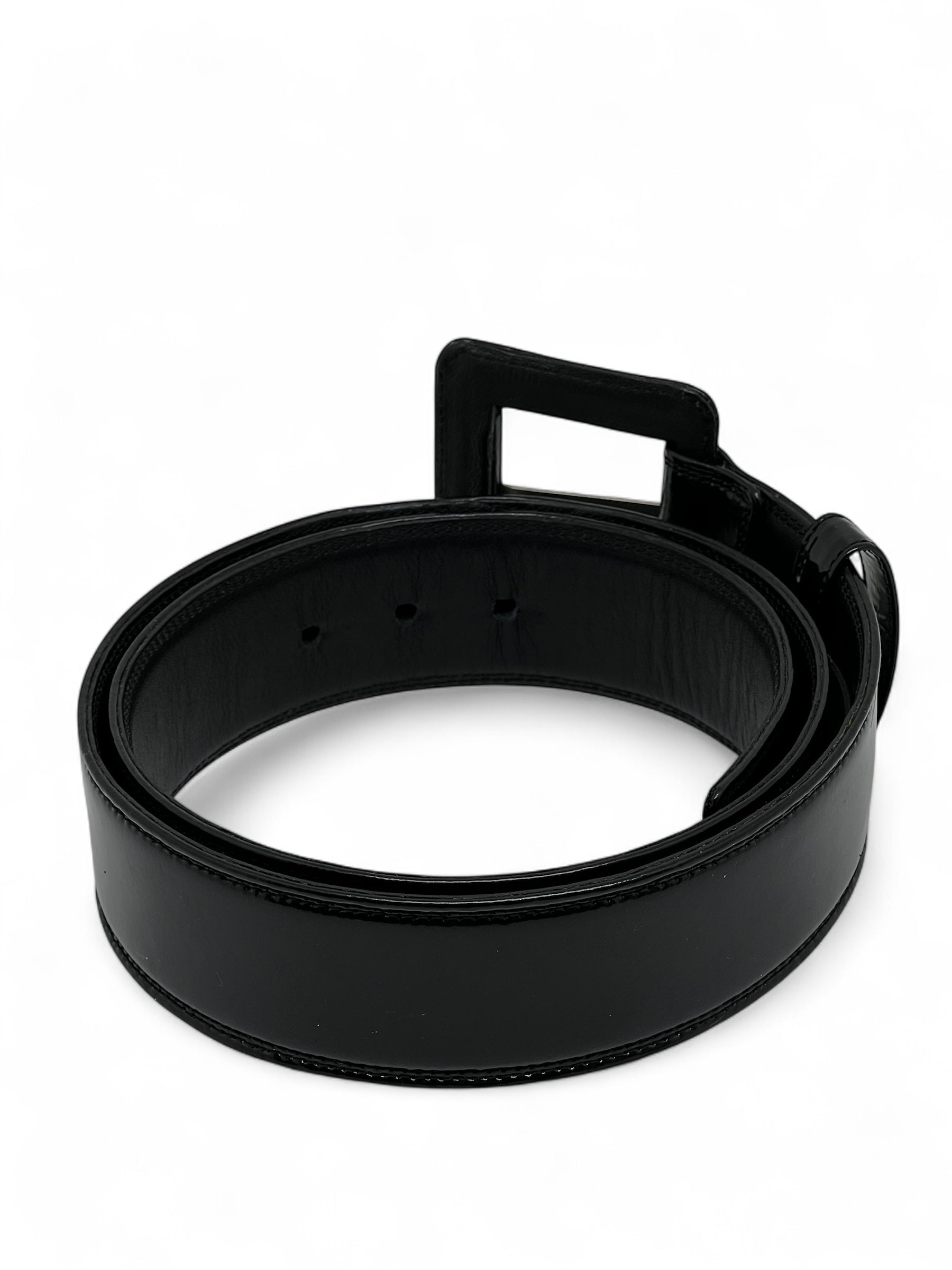 Chanel - Ceinture cuir Vernis 80cm