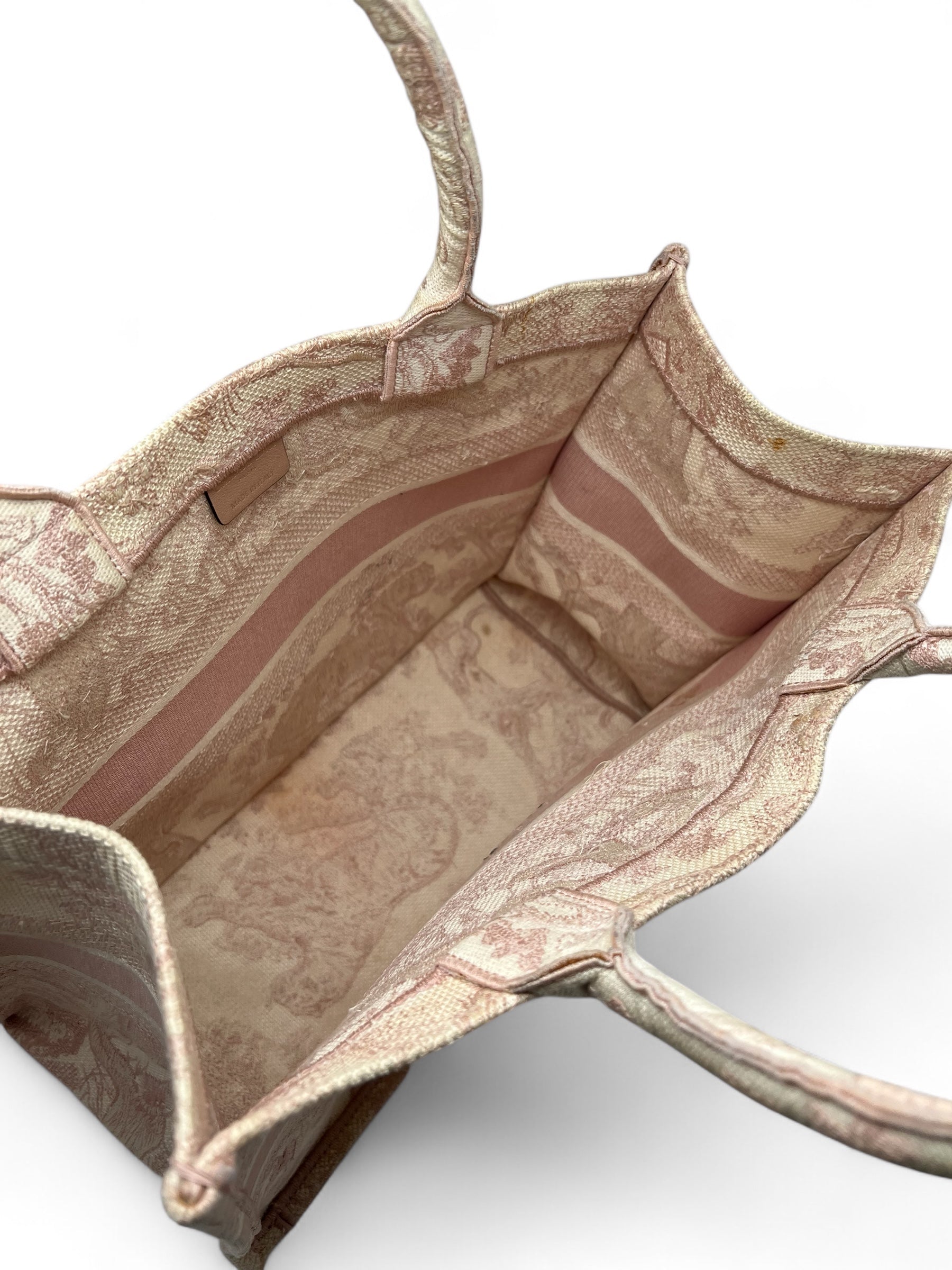 크리스챤 디올 - 캔버스 가방 북 토트