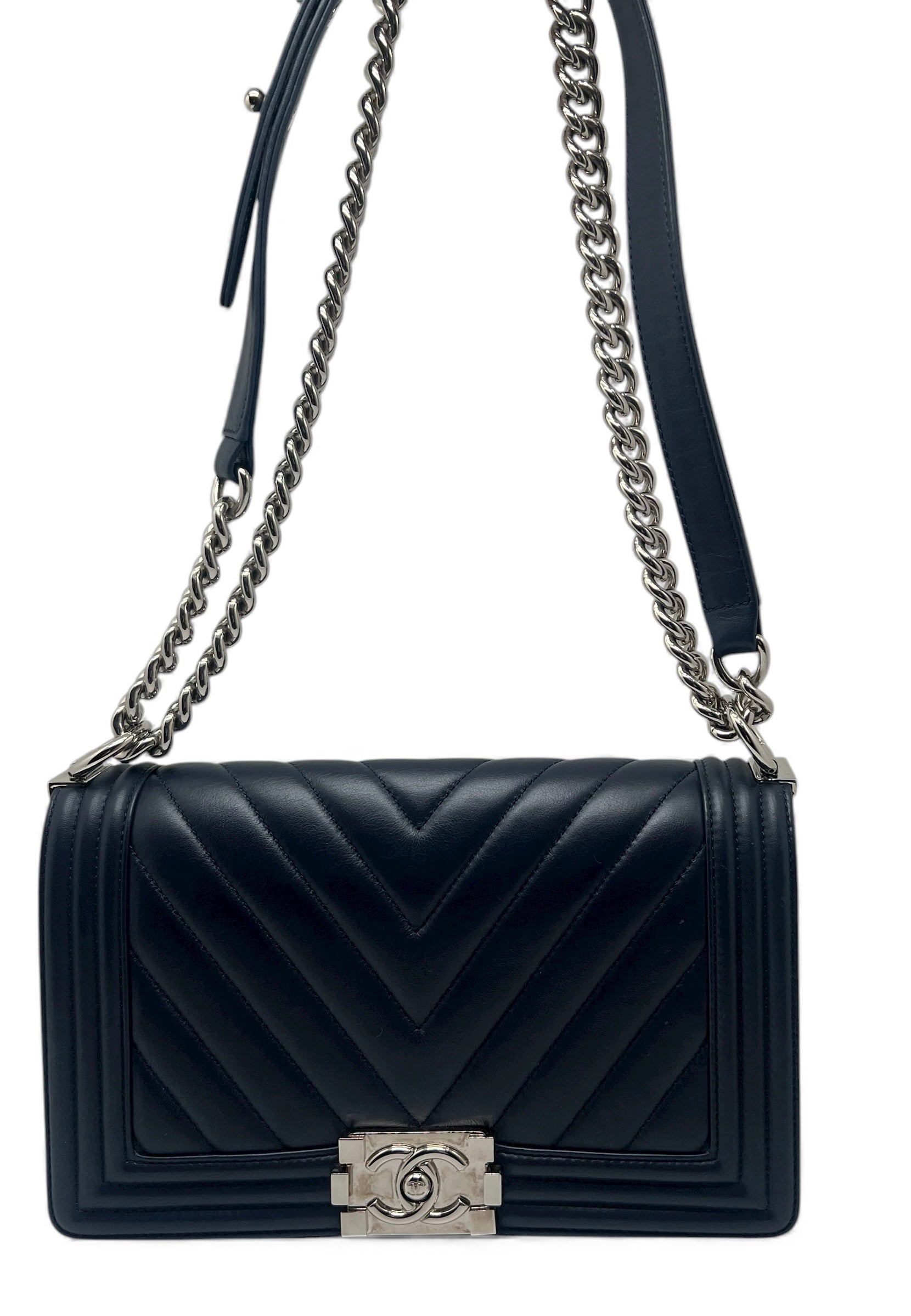 Chanel - Tasche Boy Chevron Marineblau