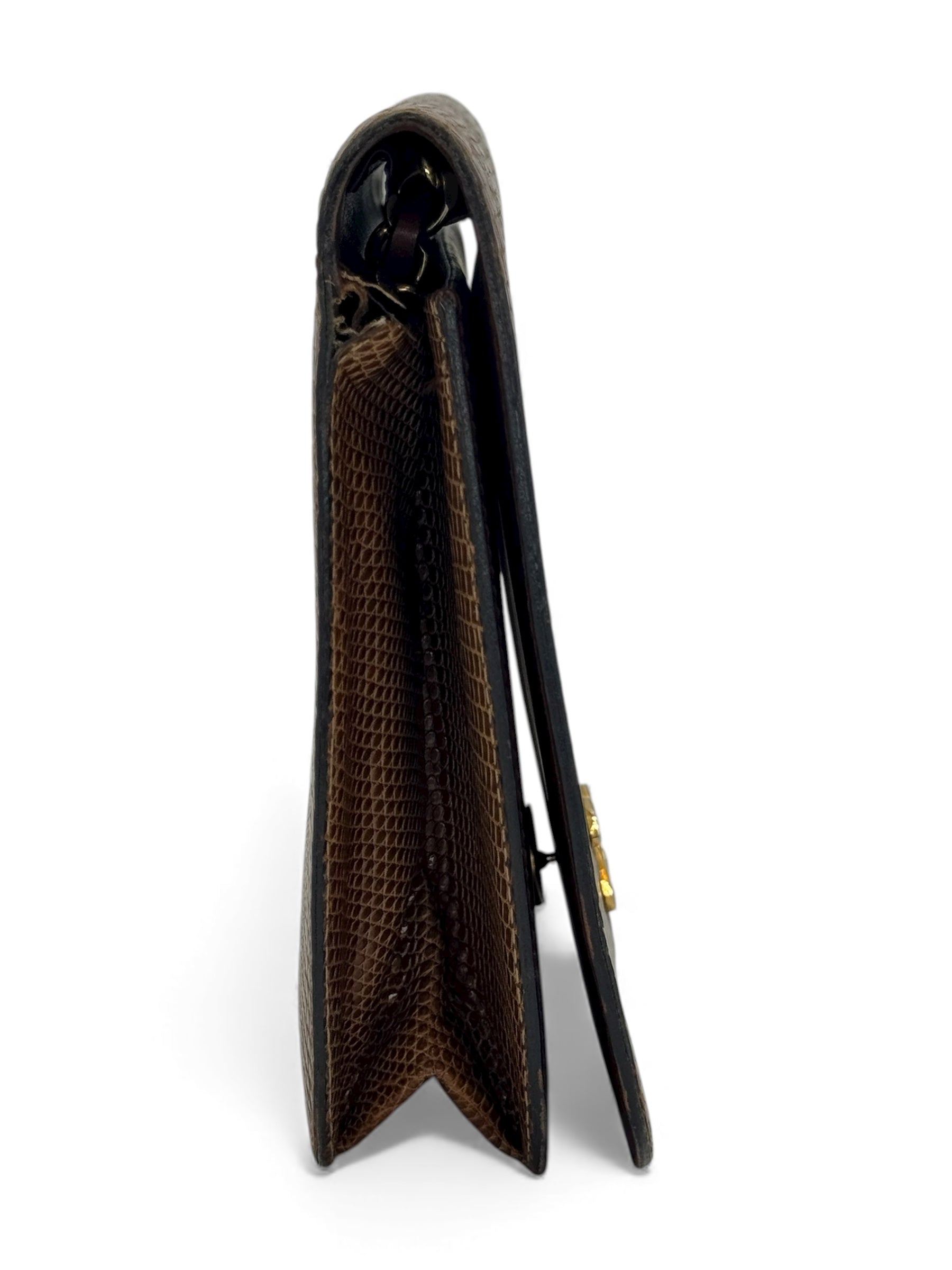 Chanel - Schultertasche mit Klappe braun