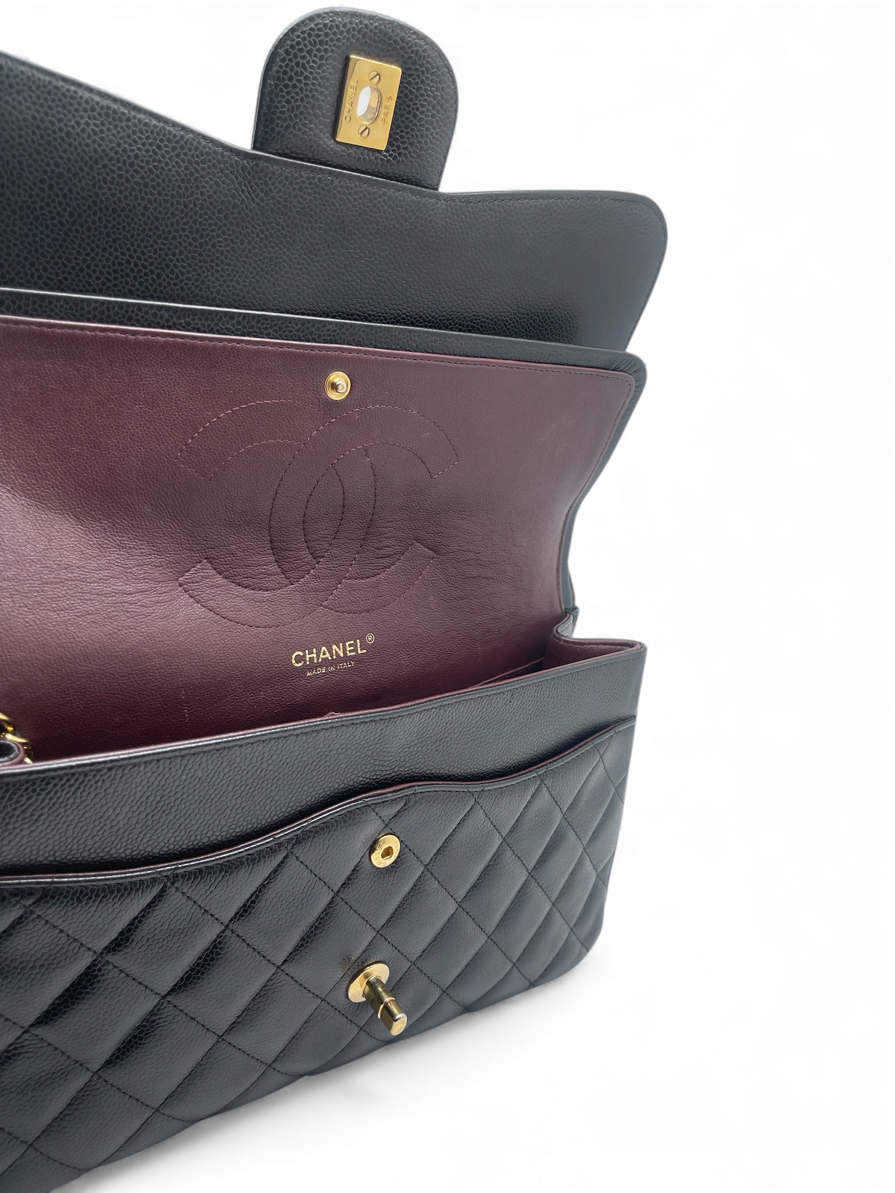 Chanel - Sac Jumbo cuir caviar