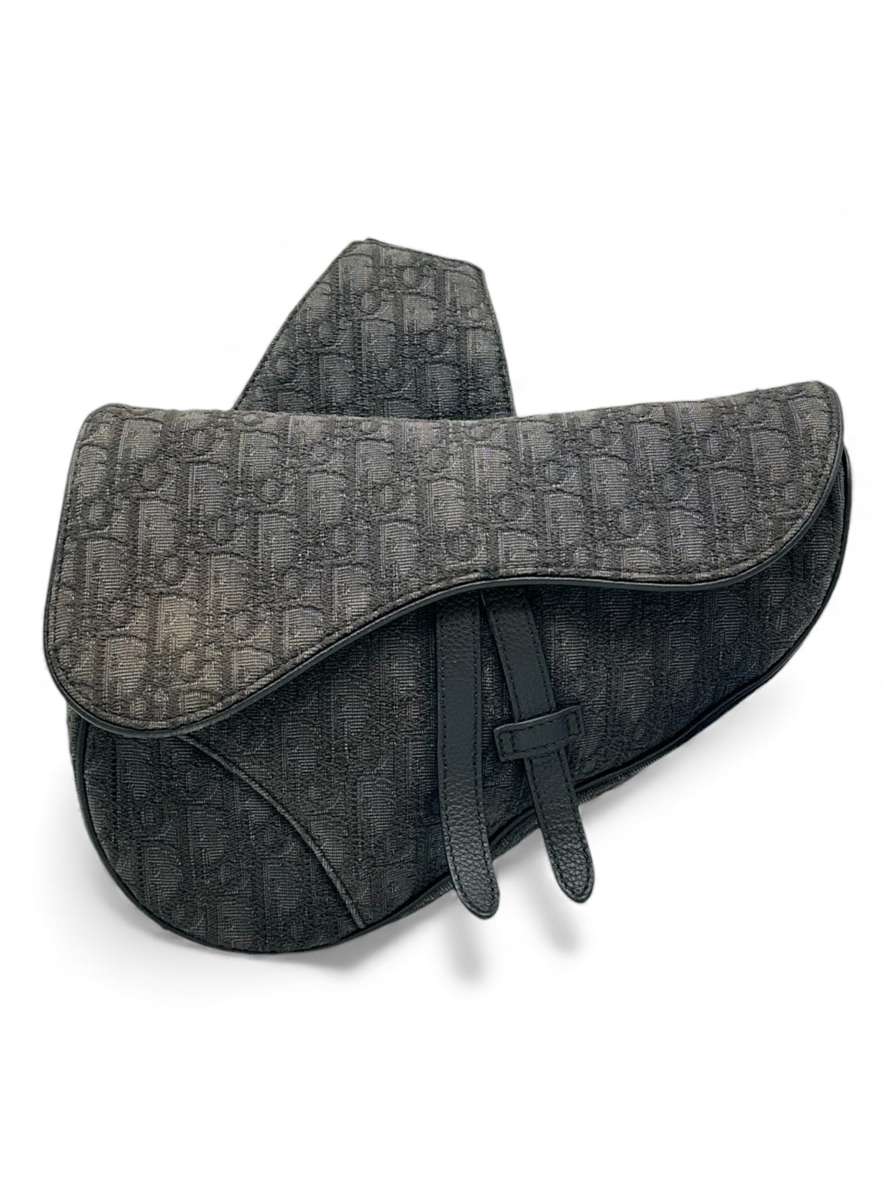 Christian Dior - Schräg gewebte Jacquard-Schwarz Satteltasche