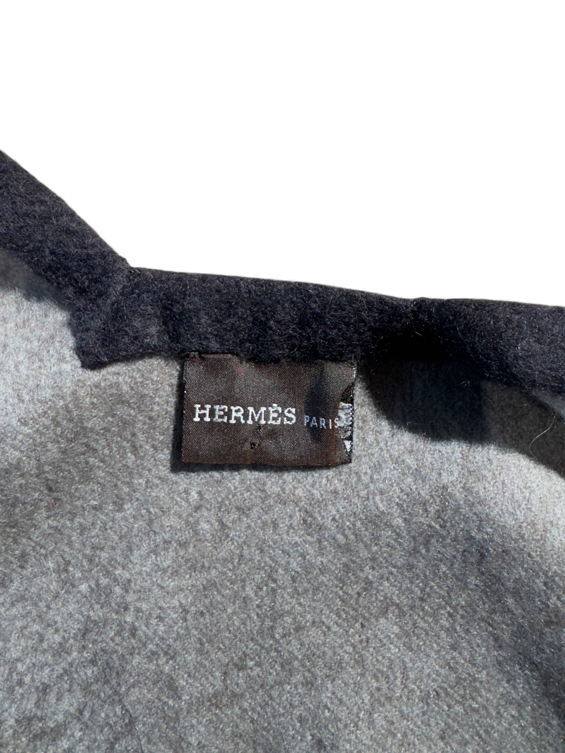 Hermès - Cape en cashmere TU