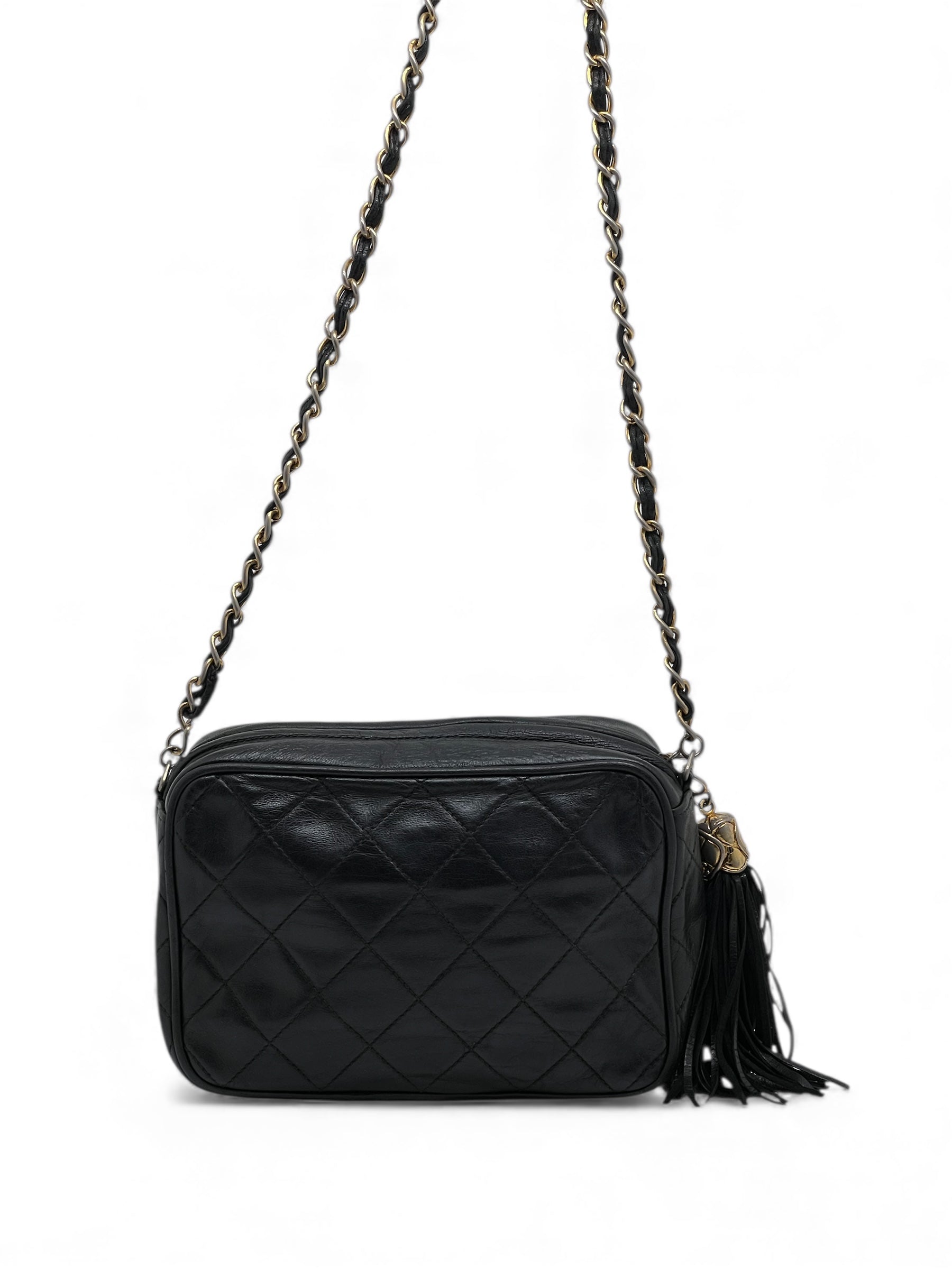 Chanel - Handtasche Kamera aus schwarzem Leder