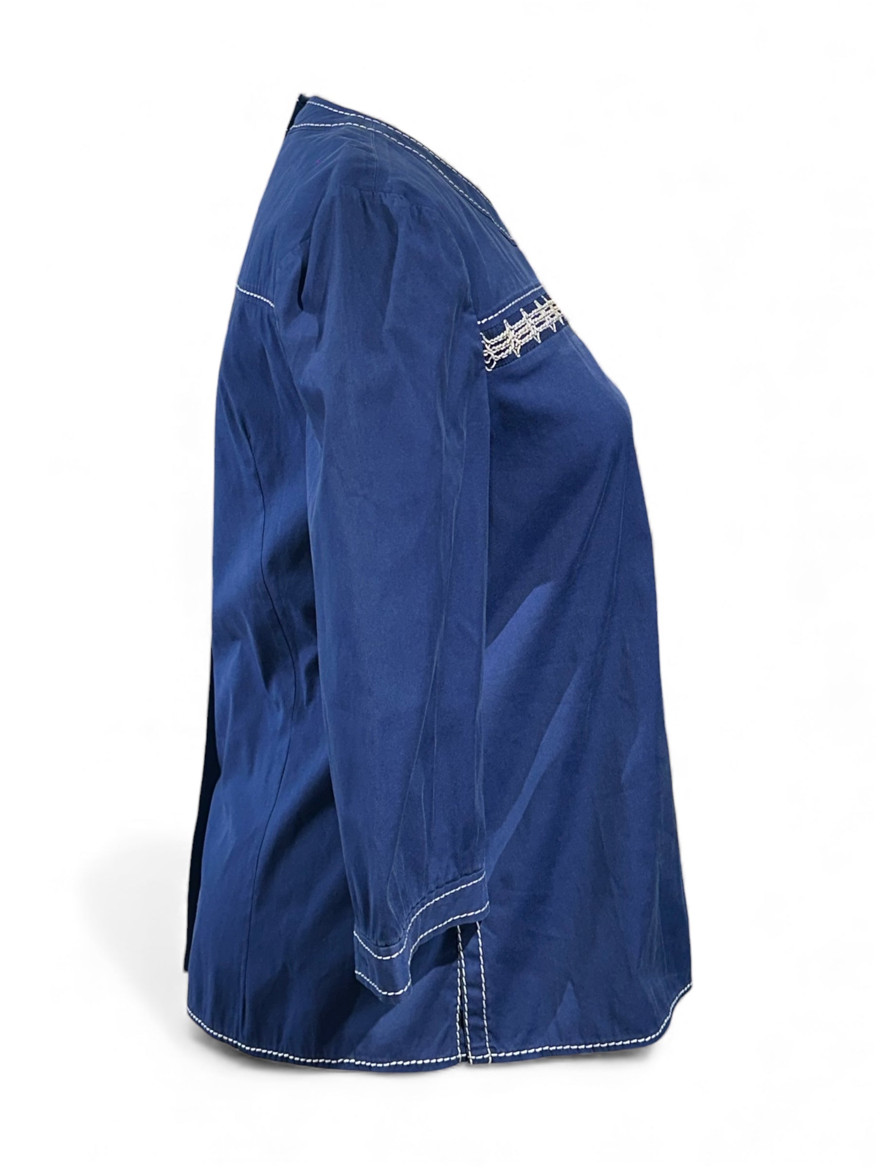 Prada - Blouse bleu brodée T36