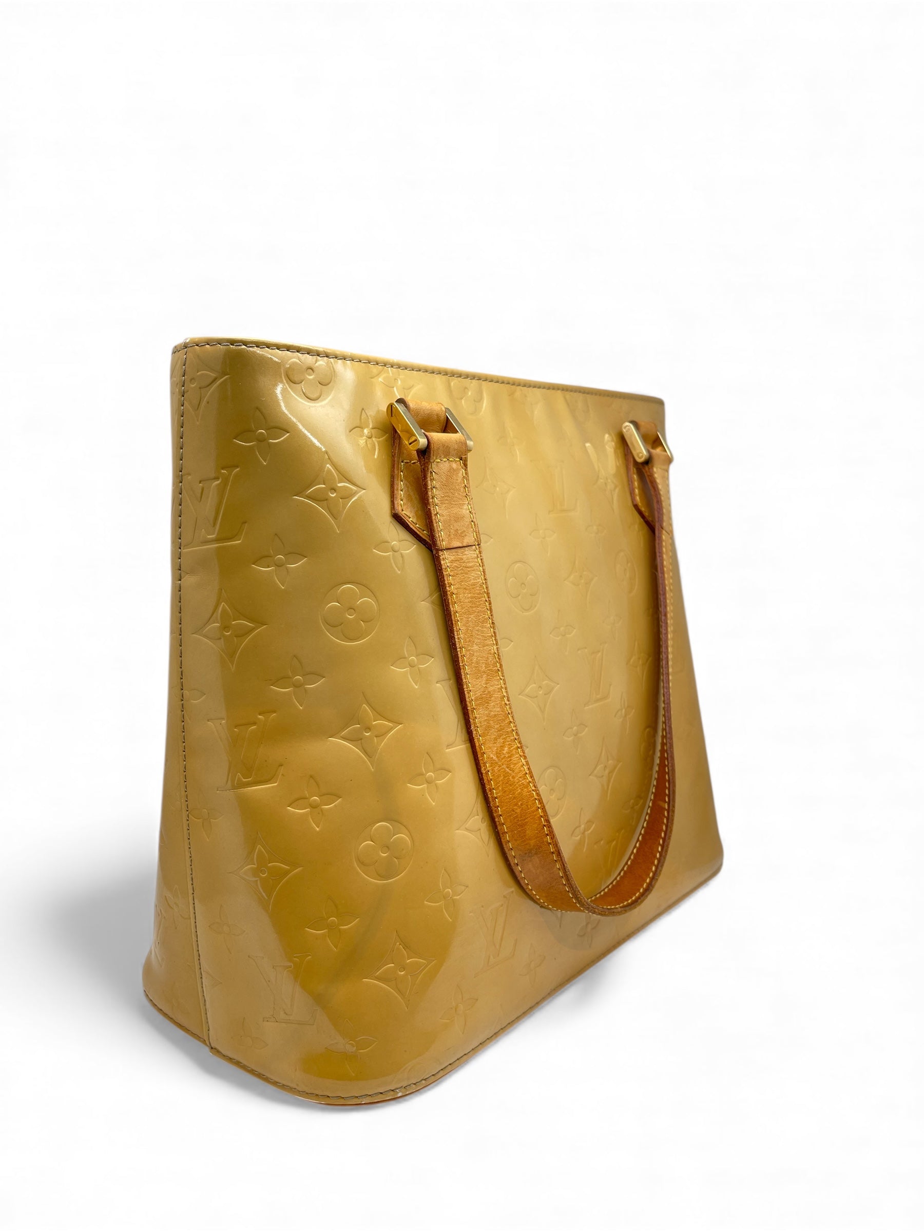 Louis Vuitton - Tasche mit eingeprägtem Monogramm in Gelb