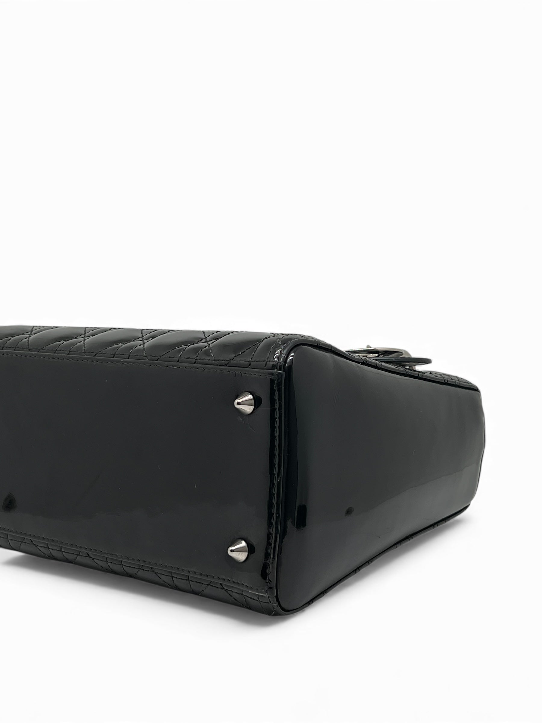 Christian Dior - Sac à main Lady Dior vernis avec bandoulière