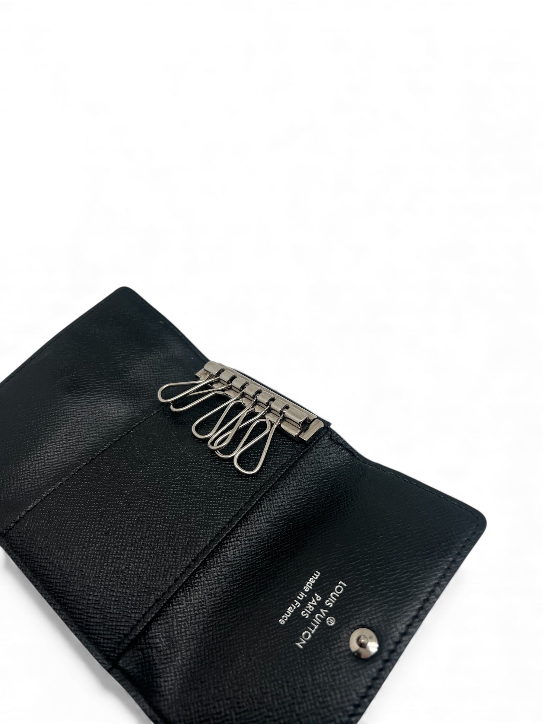Louis Vuitton - Porte-clés en cuir noir