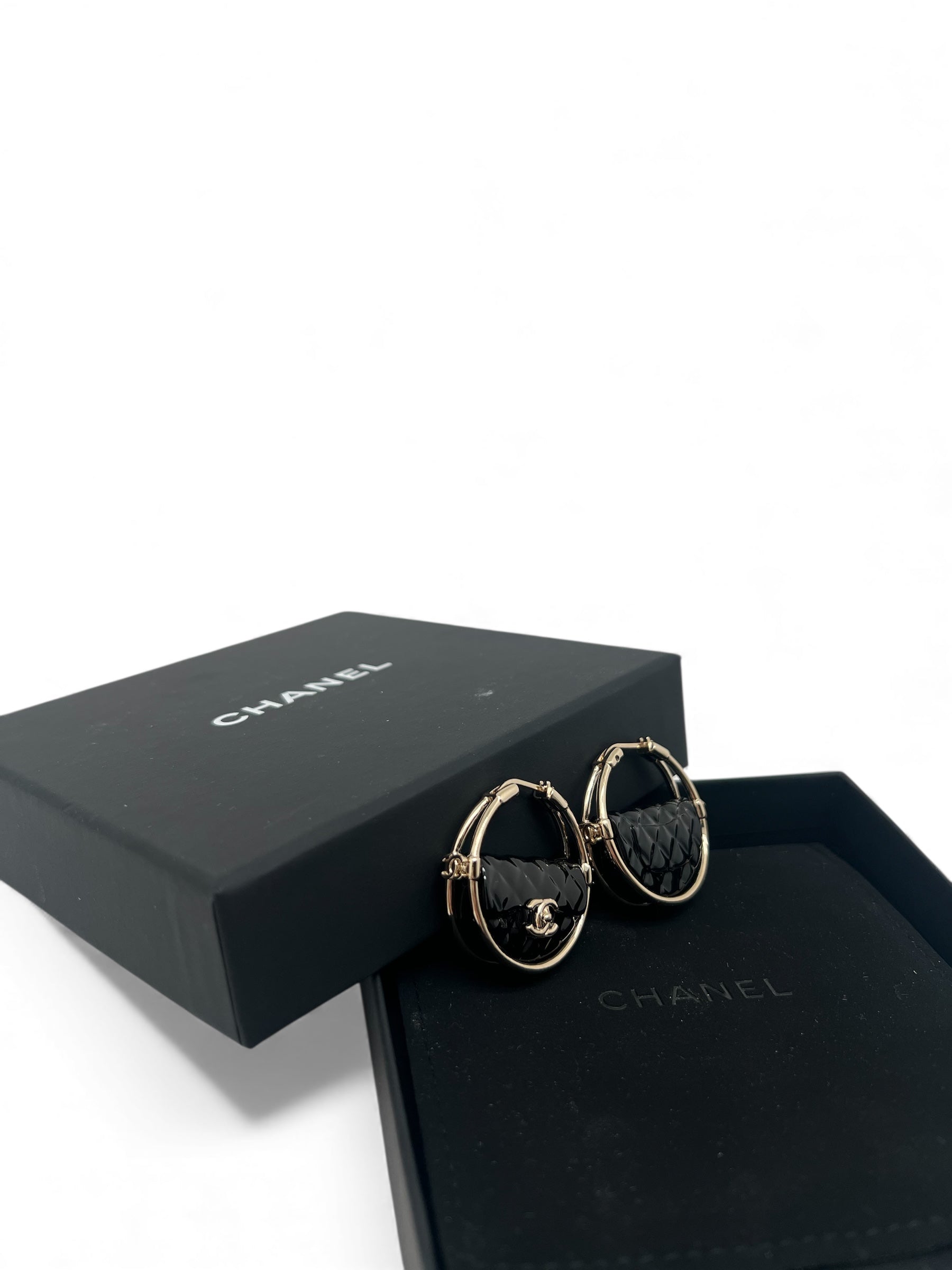 Chanel - Boucles BO créoles noires