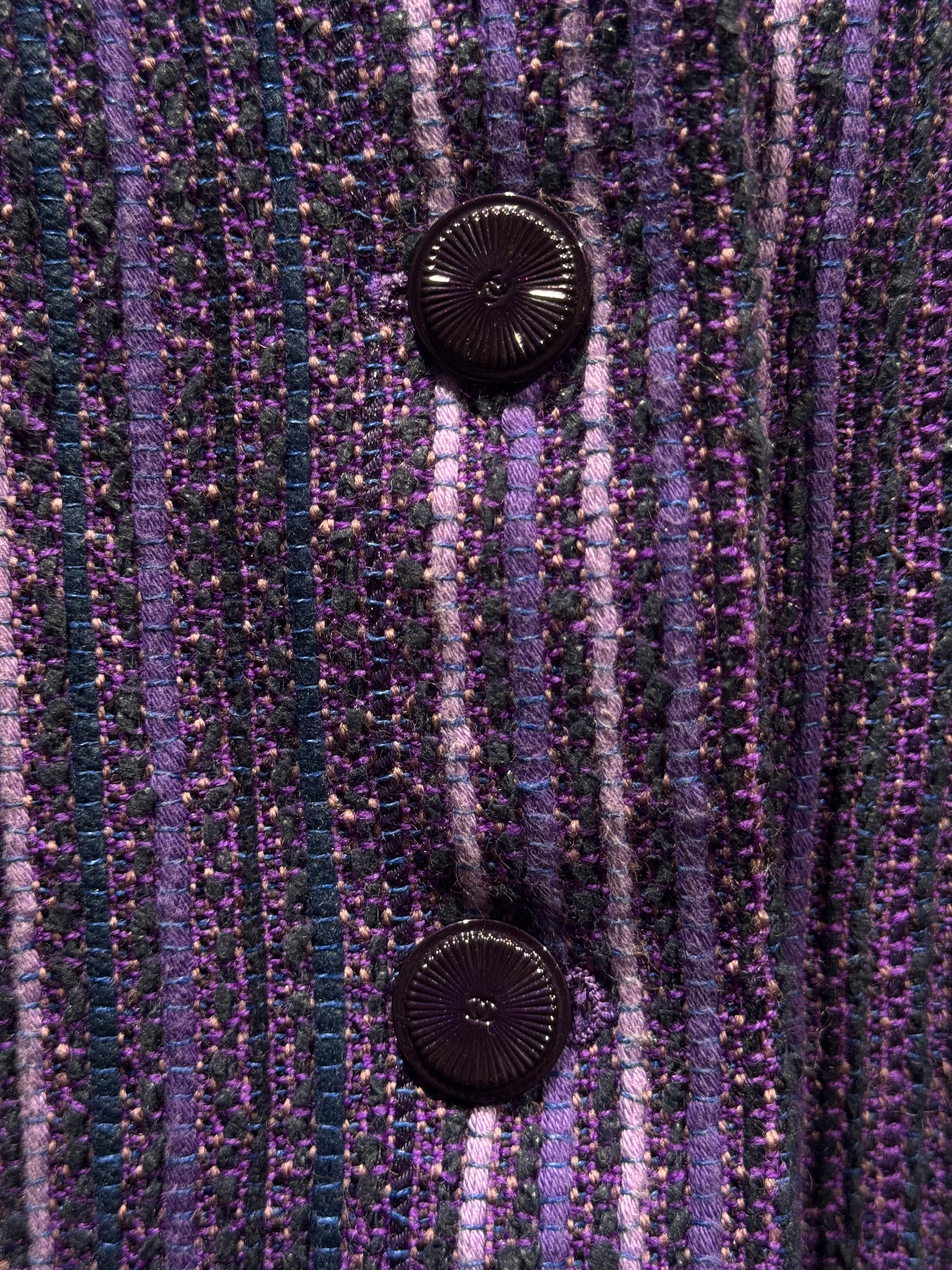 Chanel - Jacke aus violett meliertem Tweed Größe 38