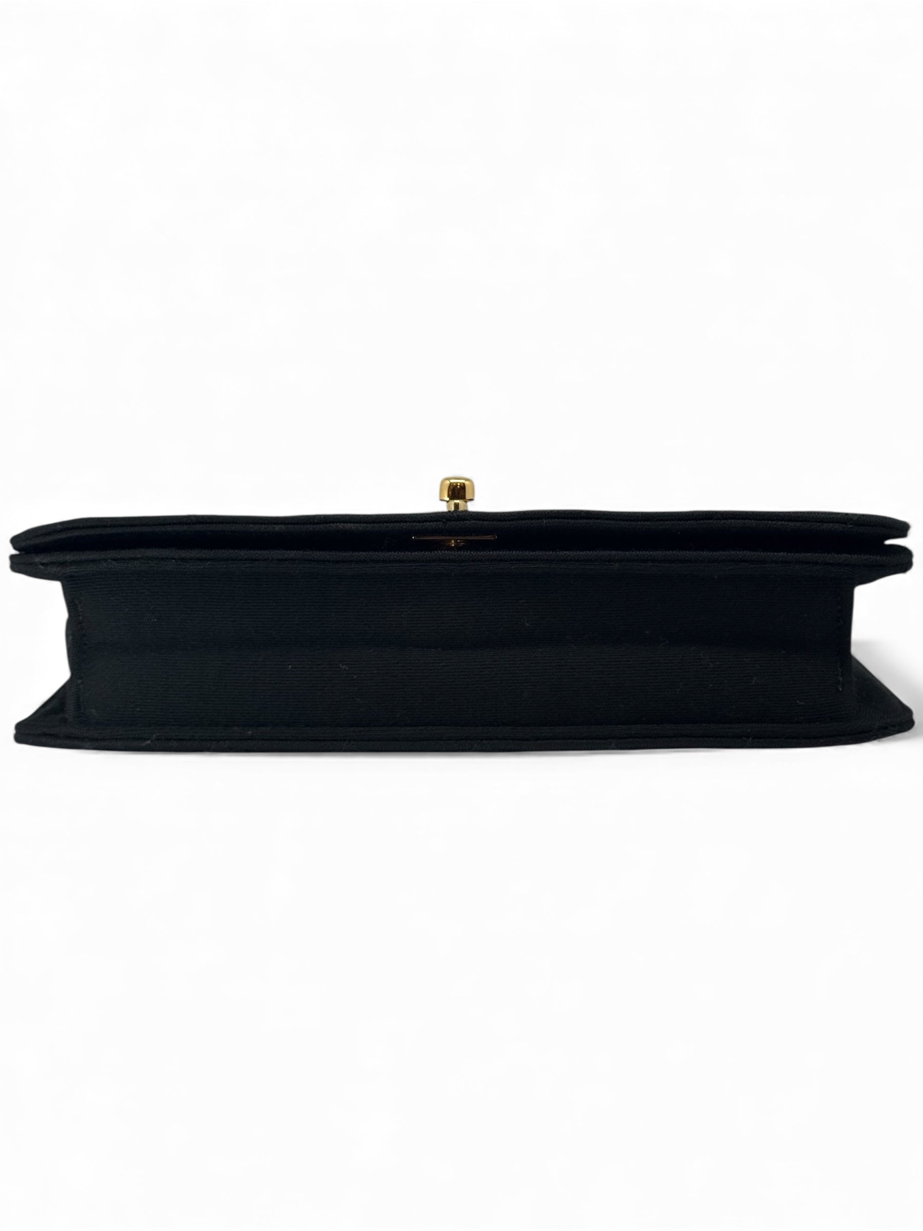 Chanel - Sac à porté épaule en cuir d’agneau et jersey
