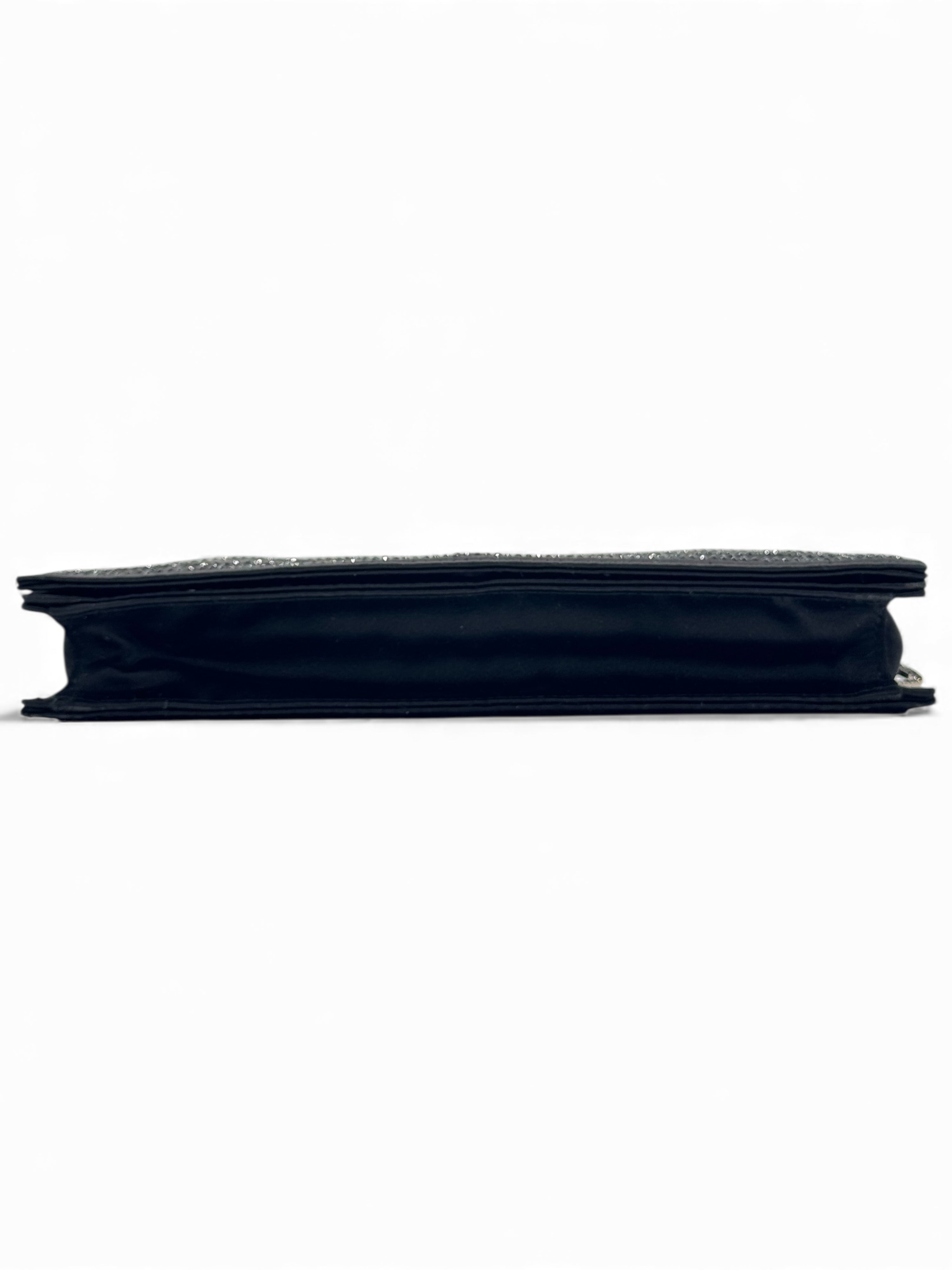 Dior - Glitzernde Handtasche aus schwarzem Stoff