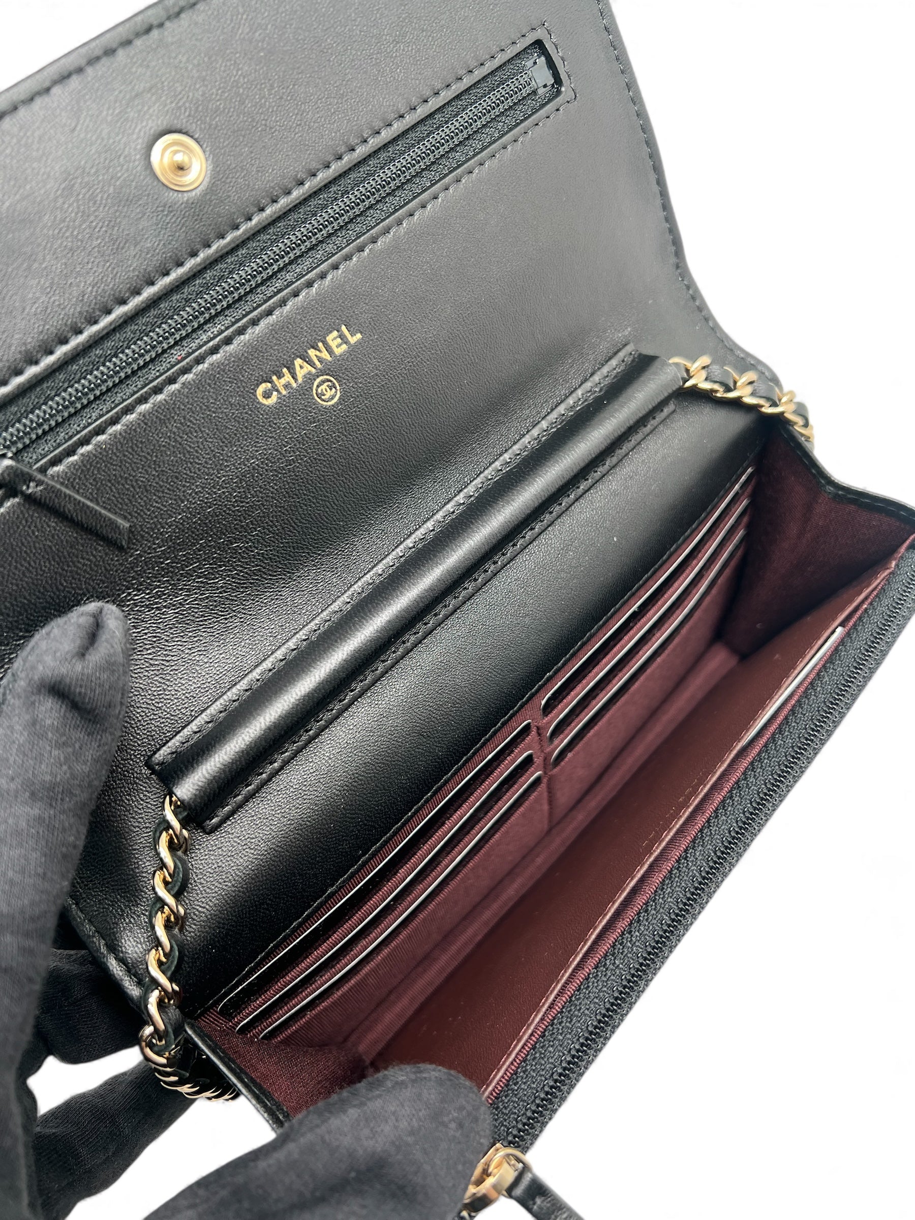 Chanel - Sac Wallet en chain chevron