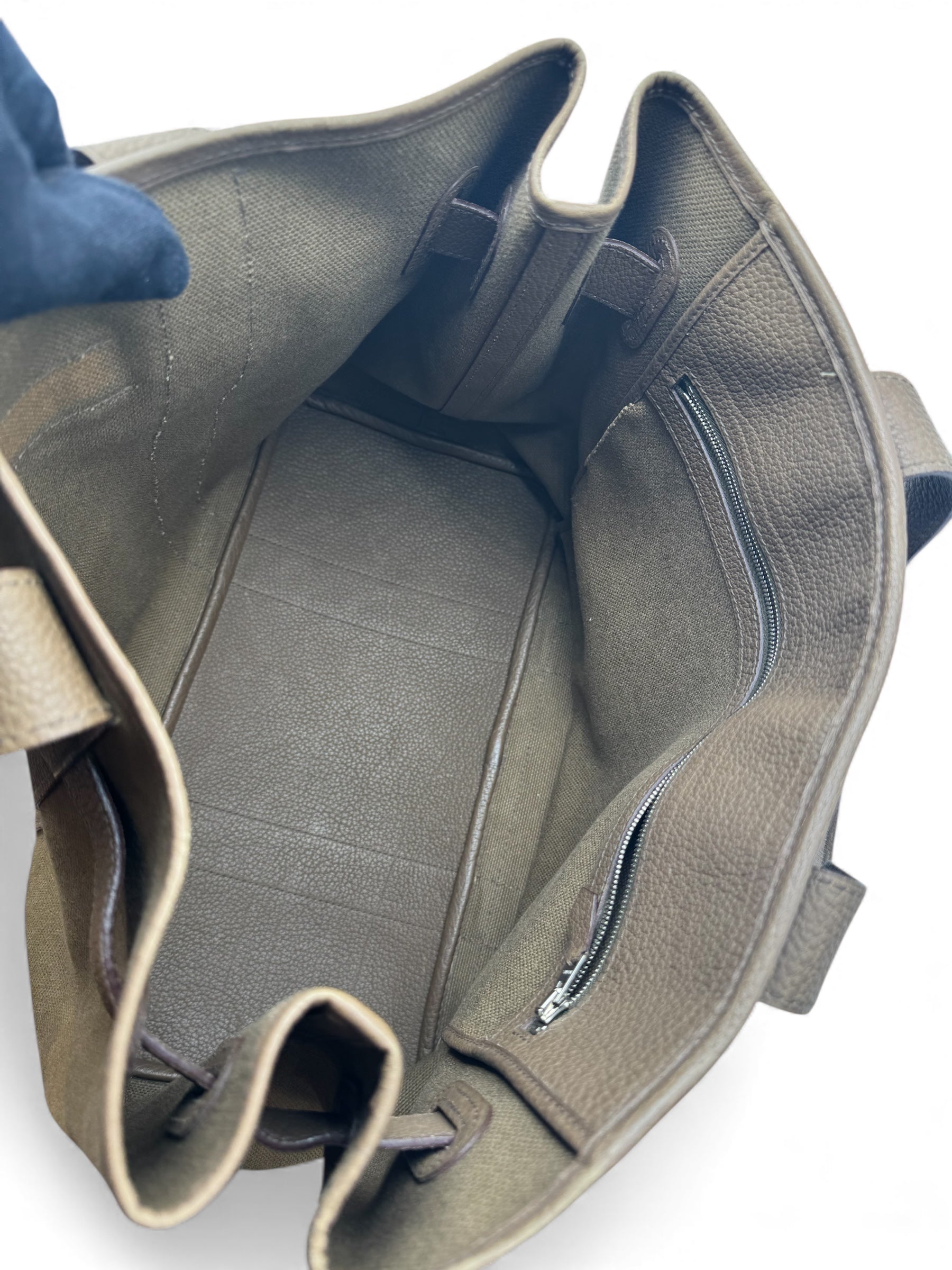 Hermès - Sac à main en toile et cuir Clemence kaki